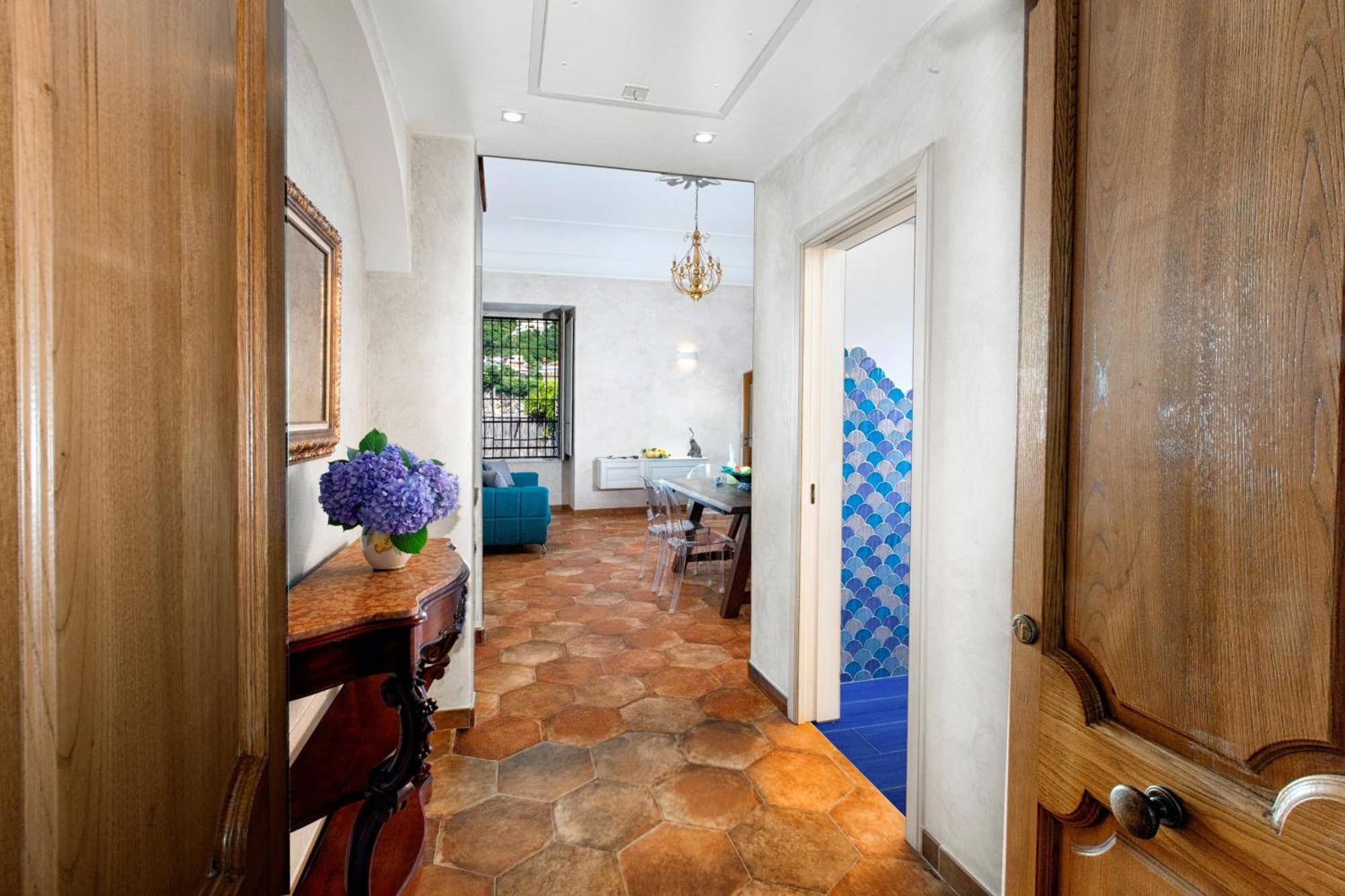 - Casa Volte Alte Positano