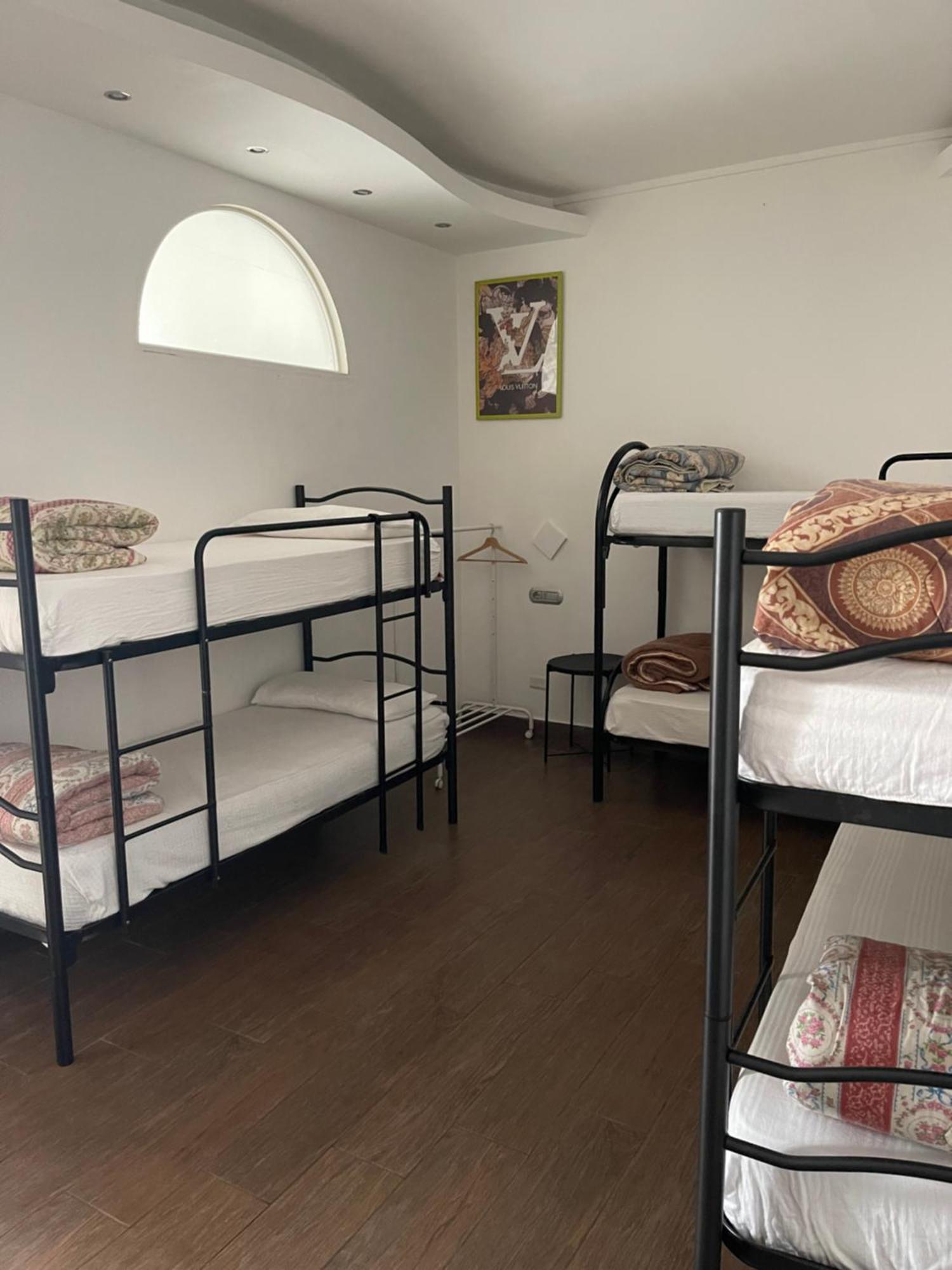 Brikette Positano