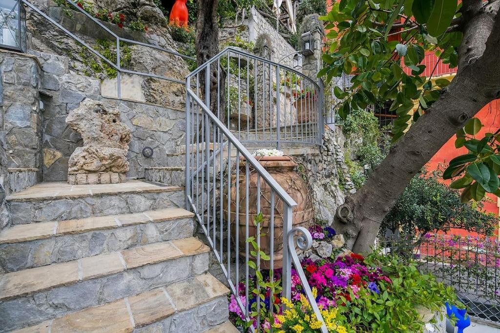 Apartment La Casa Di Luna Amazing View For Up To 5 People Positano