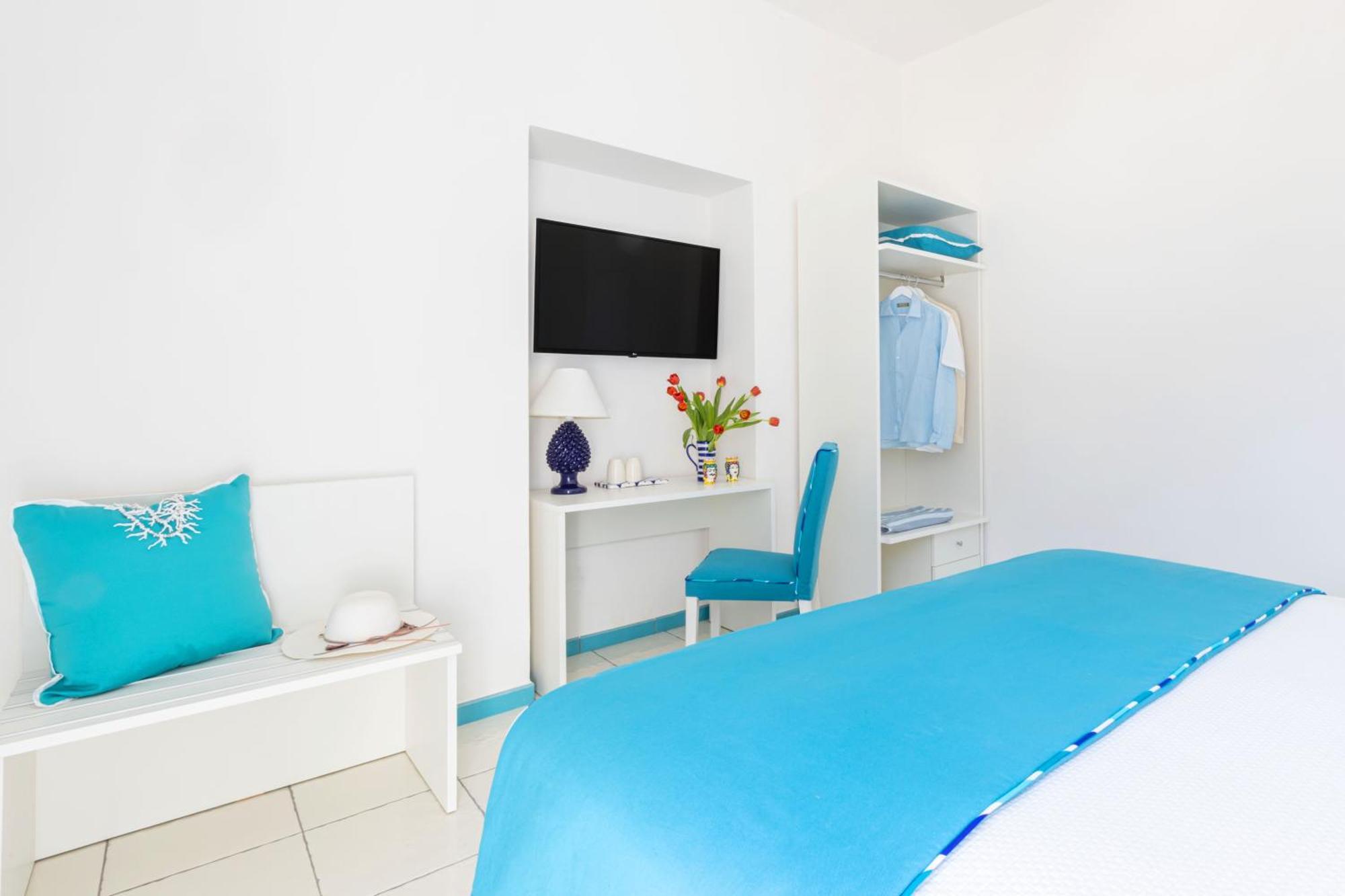 Holiday home Yourhome - Adoro