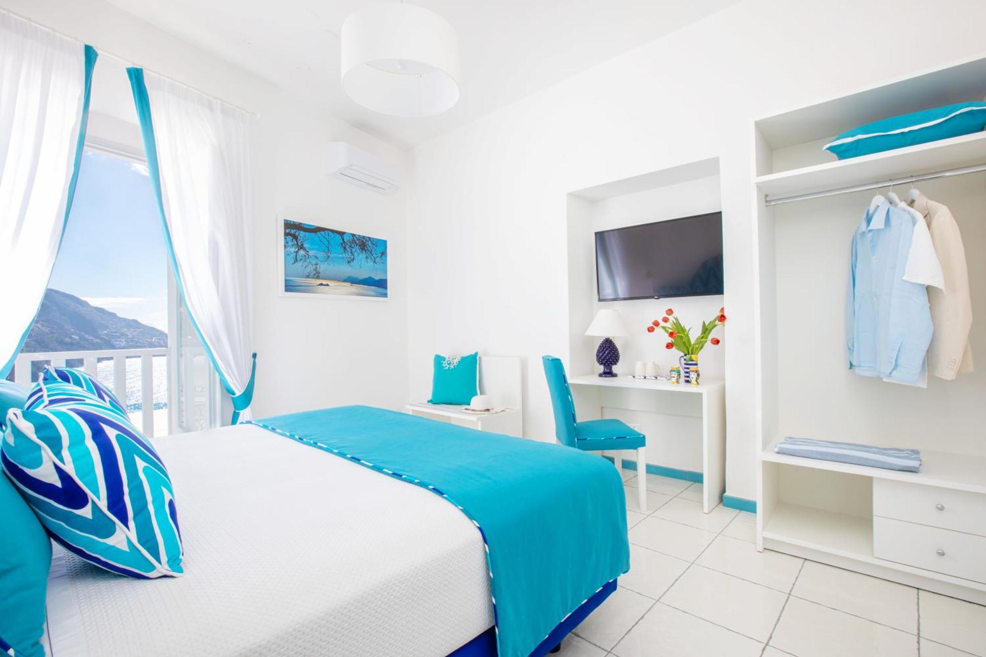 Yourhome - Adoro *