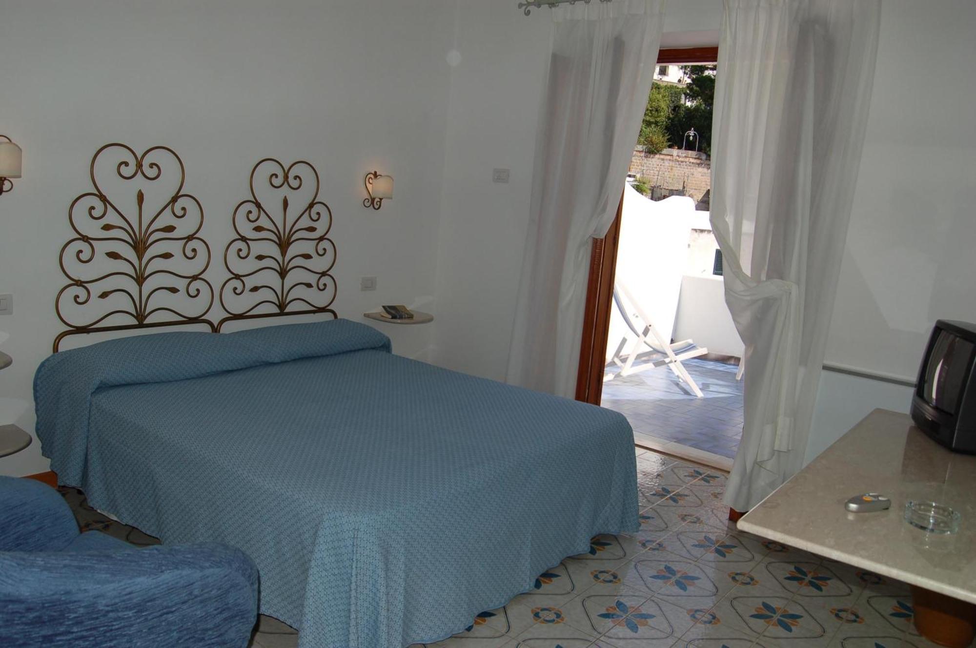 Vittoria Positano