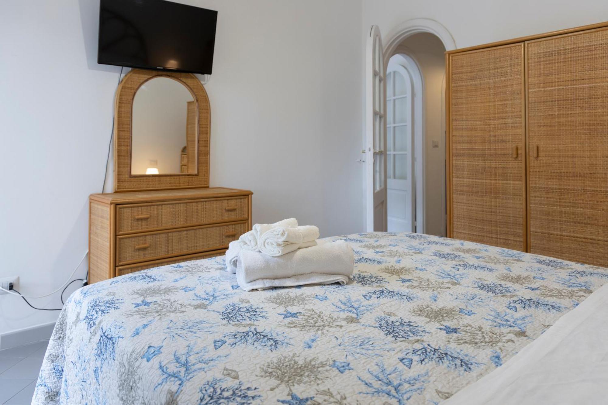 Apartment Casa Flavia Center - 5 Minutes To And 4 Air Conditioning Positano