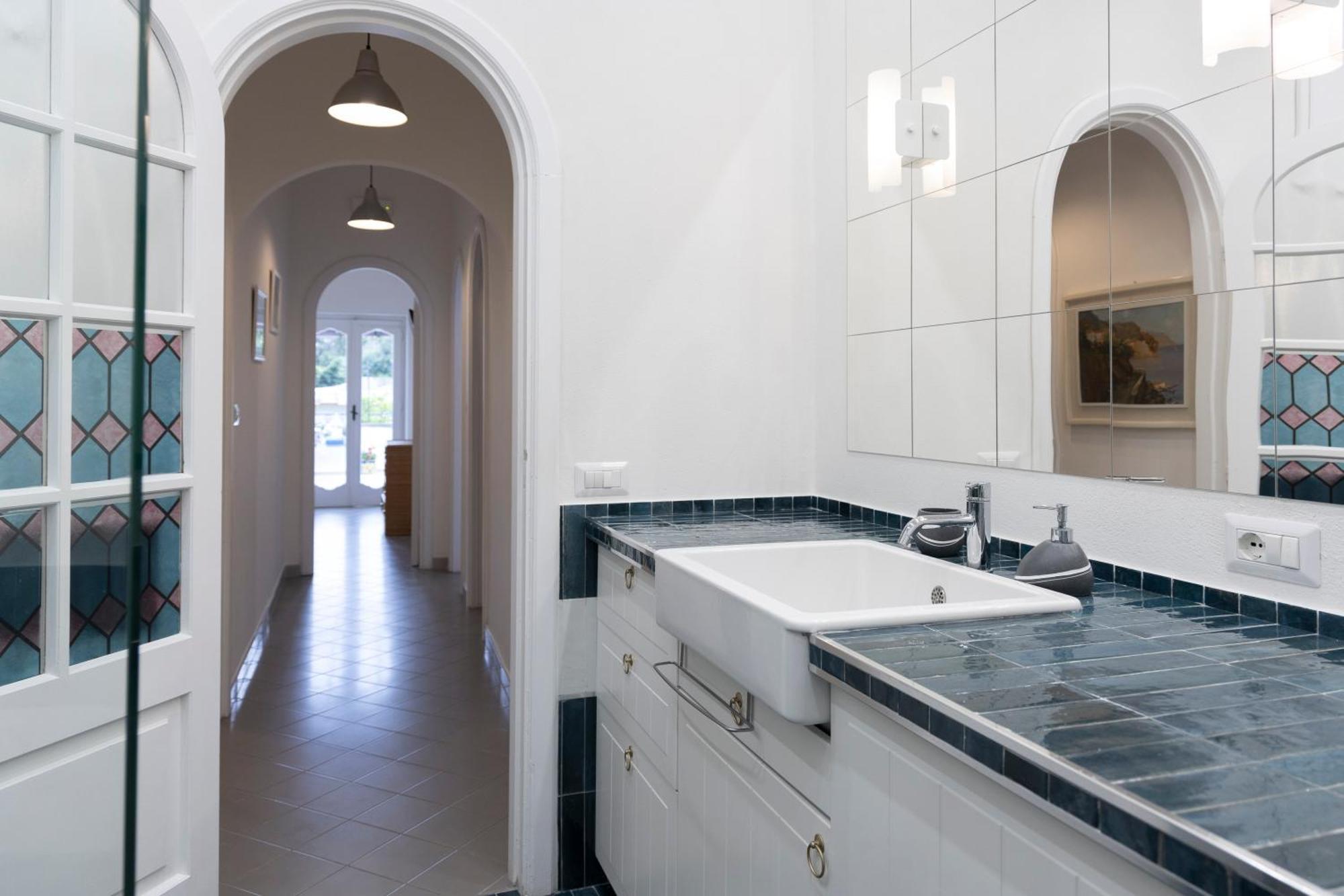 Apartment Casa Flavia Center - 5 Minutes To And 4 Air Conditioning