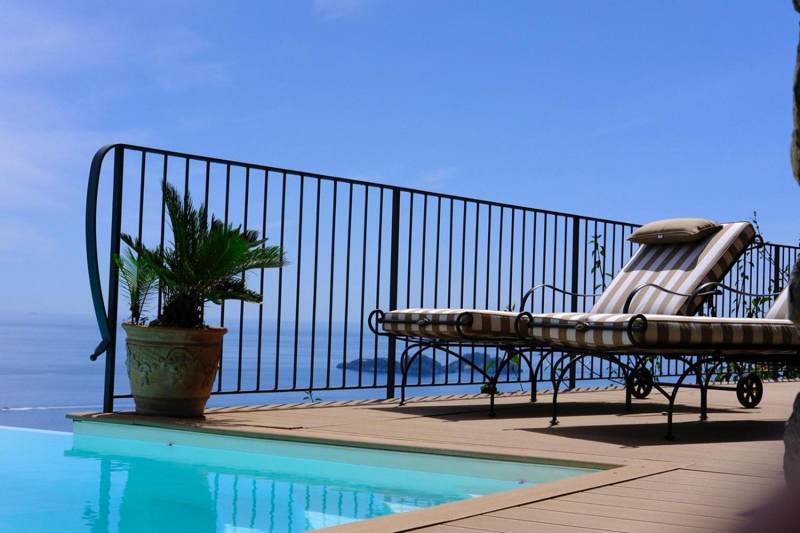 Villa Stone - De Vivo Realty Positano Villa