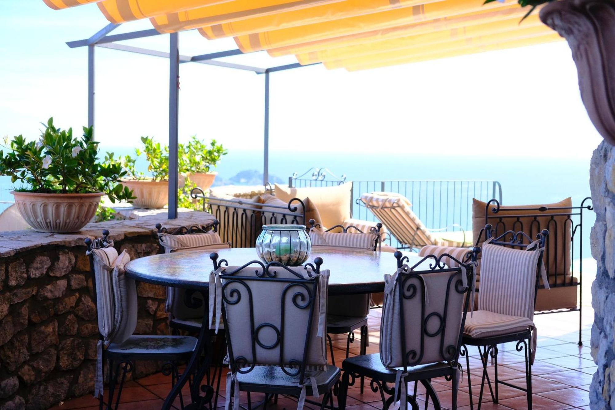 Villa Stone - De Vivo Realty Positano Villa