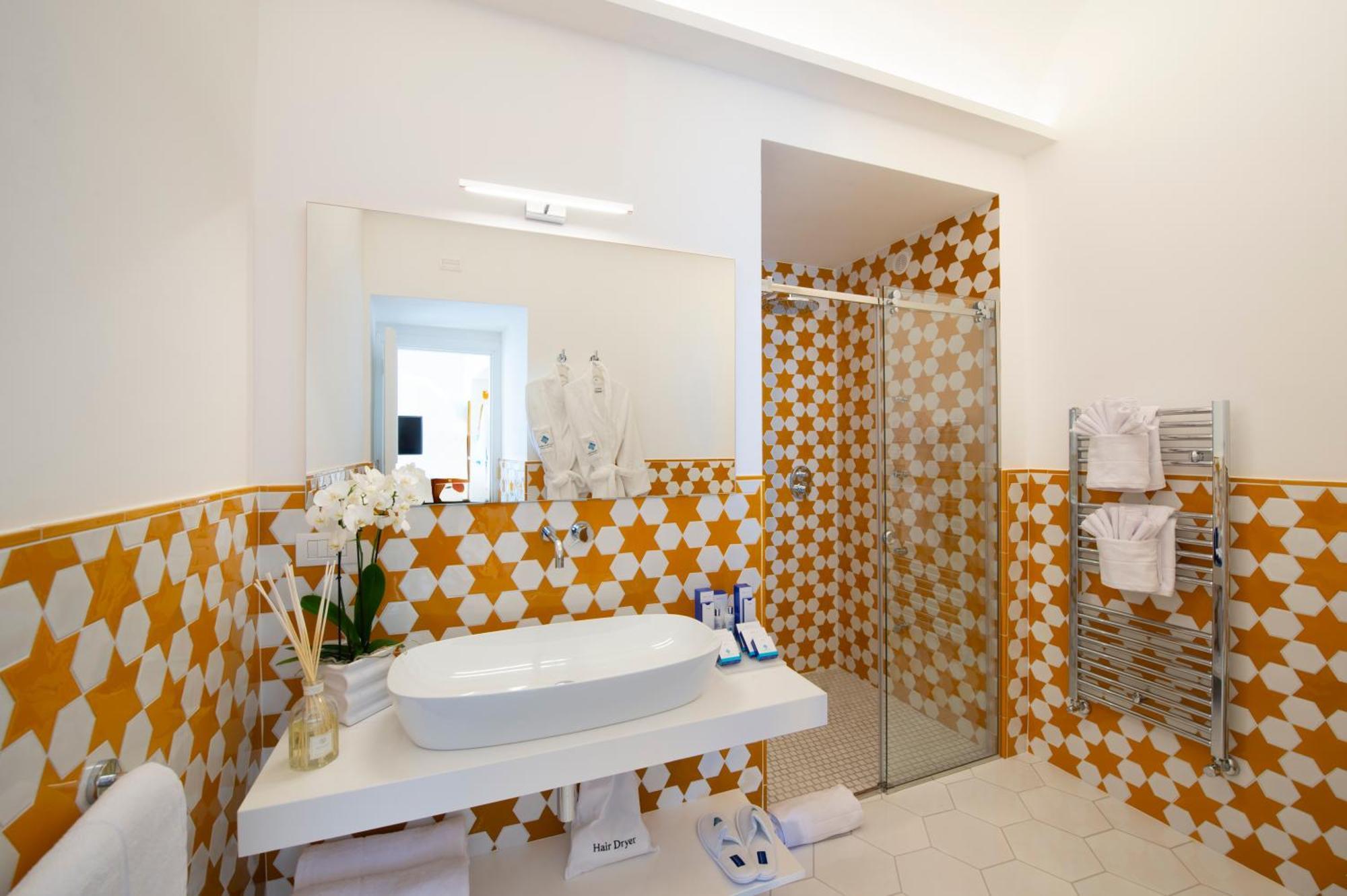 Francesco Luxury
