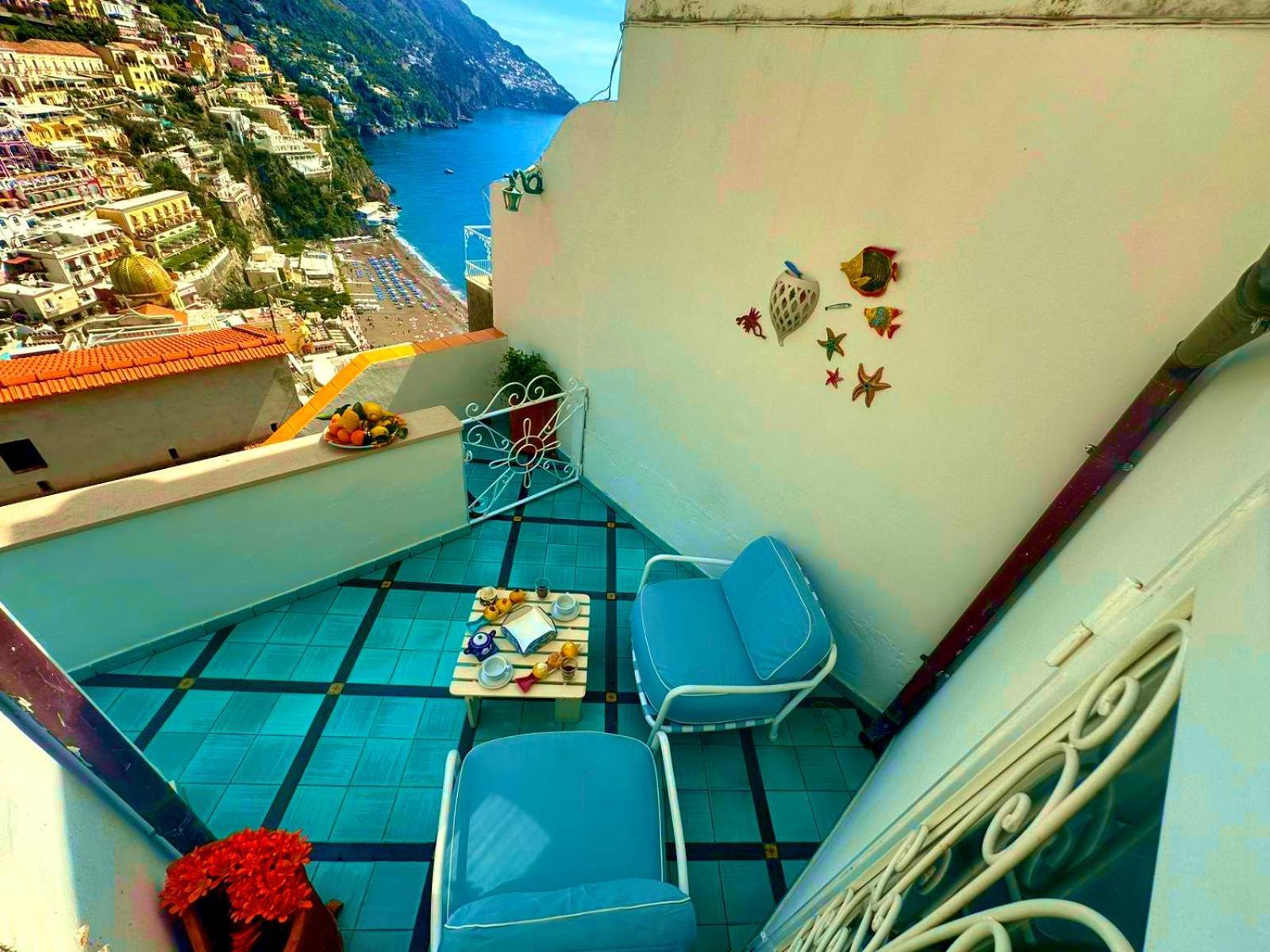 Villa With Sea View !