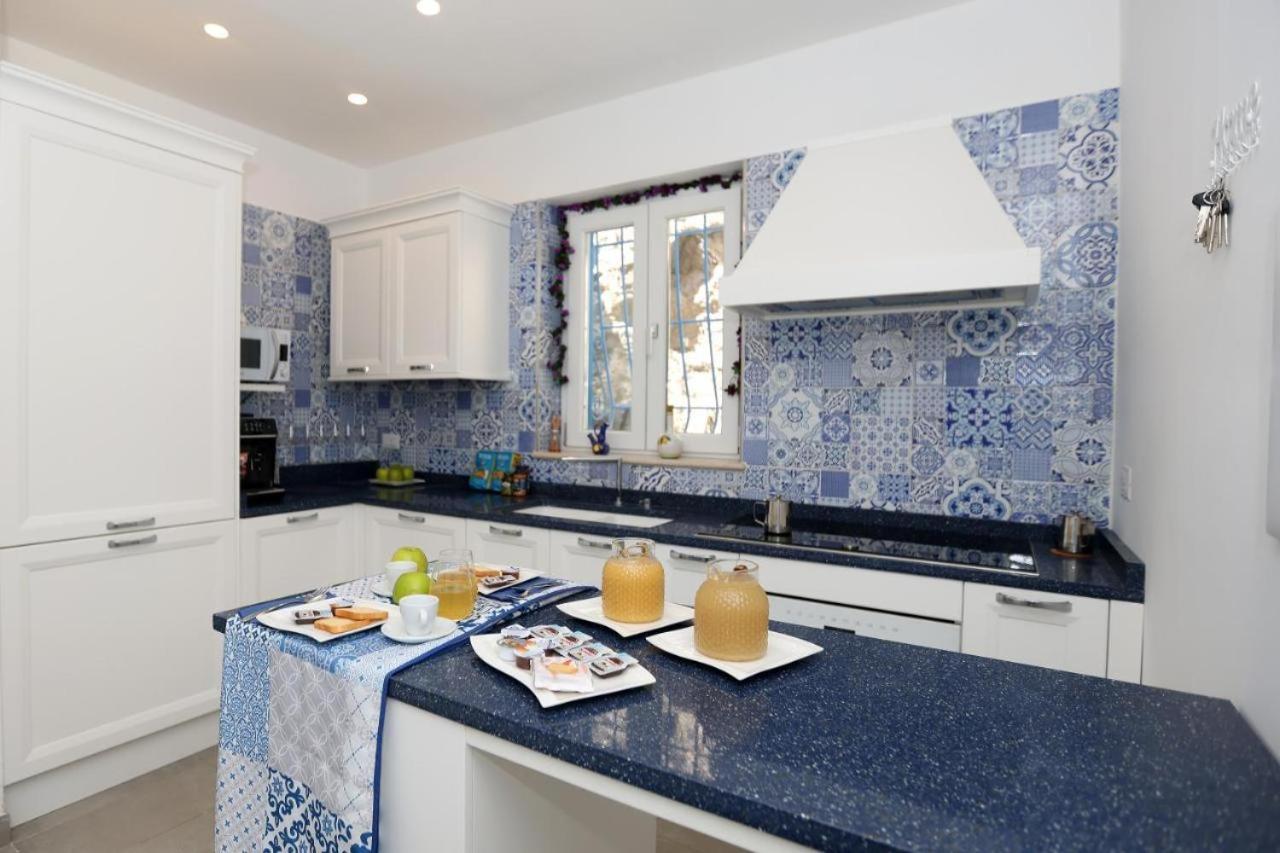 Villa Dei Srls -