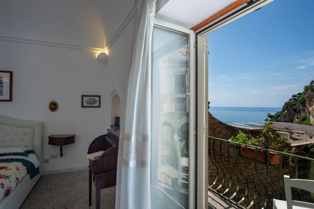 La Torretta Di Fornillo Apartment