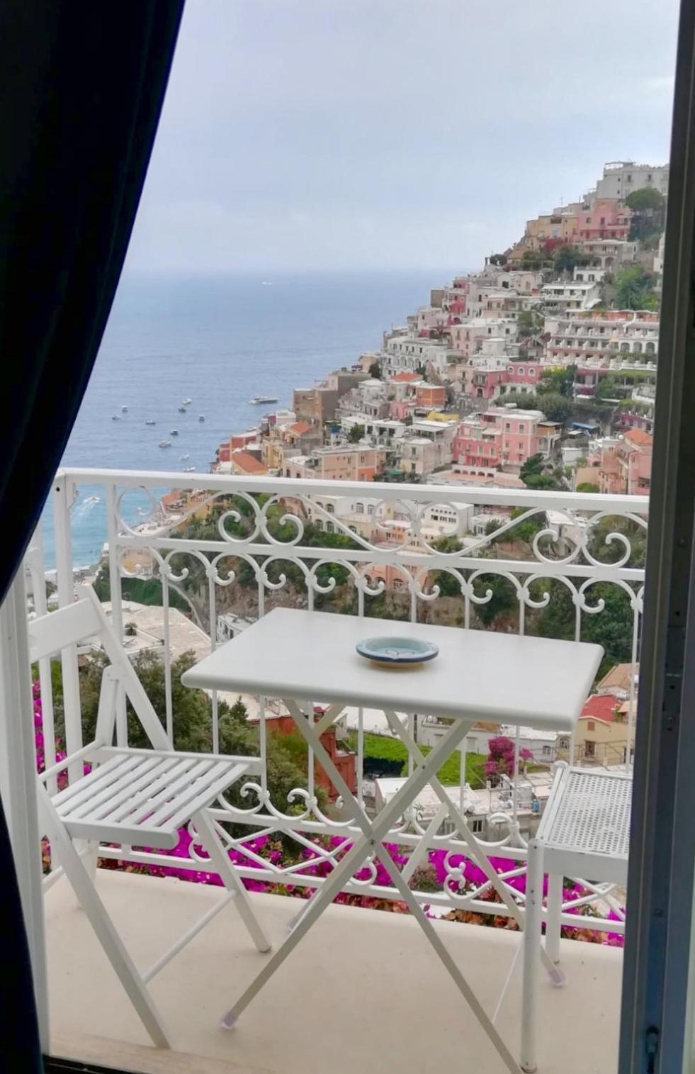 Santiago Vacation In * Positano