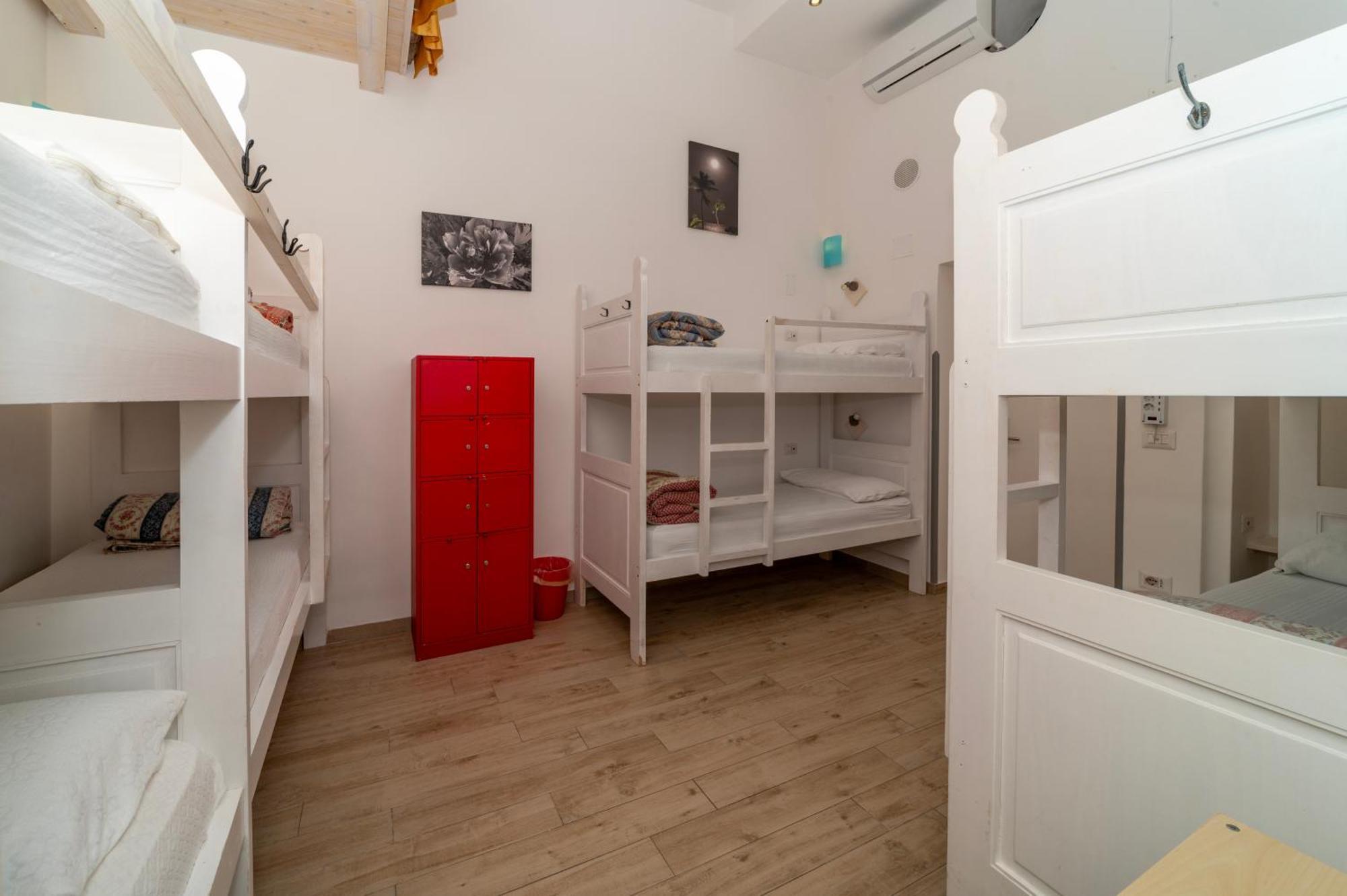 Brikette Hostel *