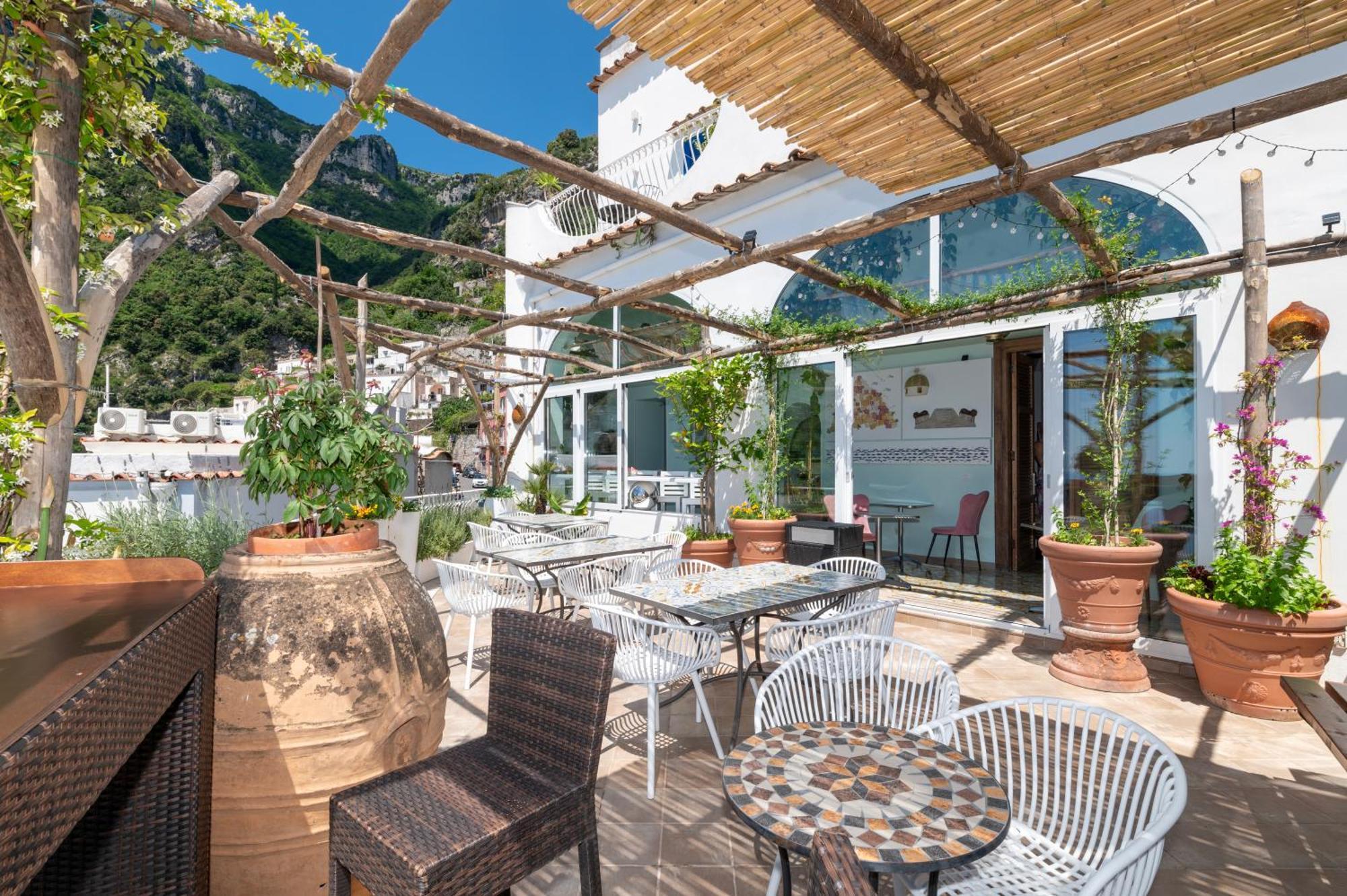 Brikette Hostel Positano