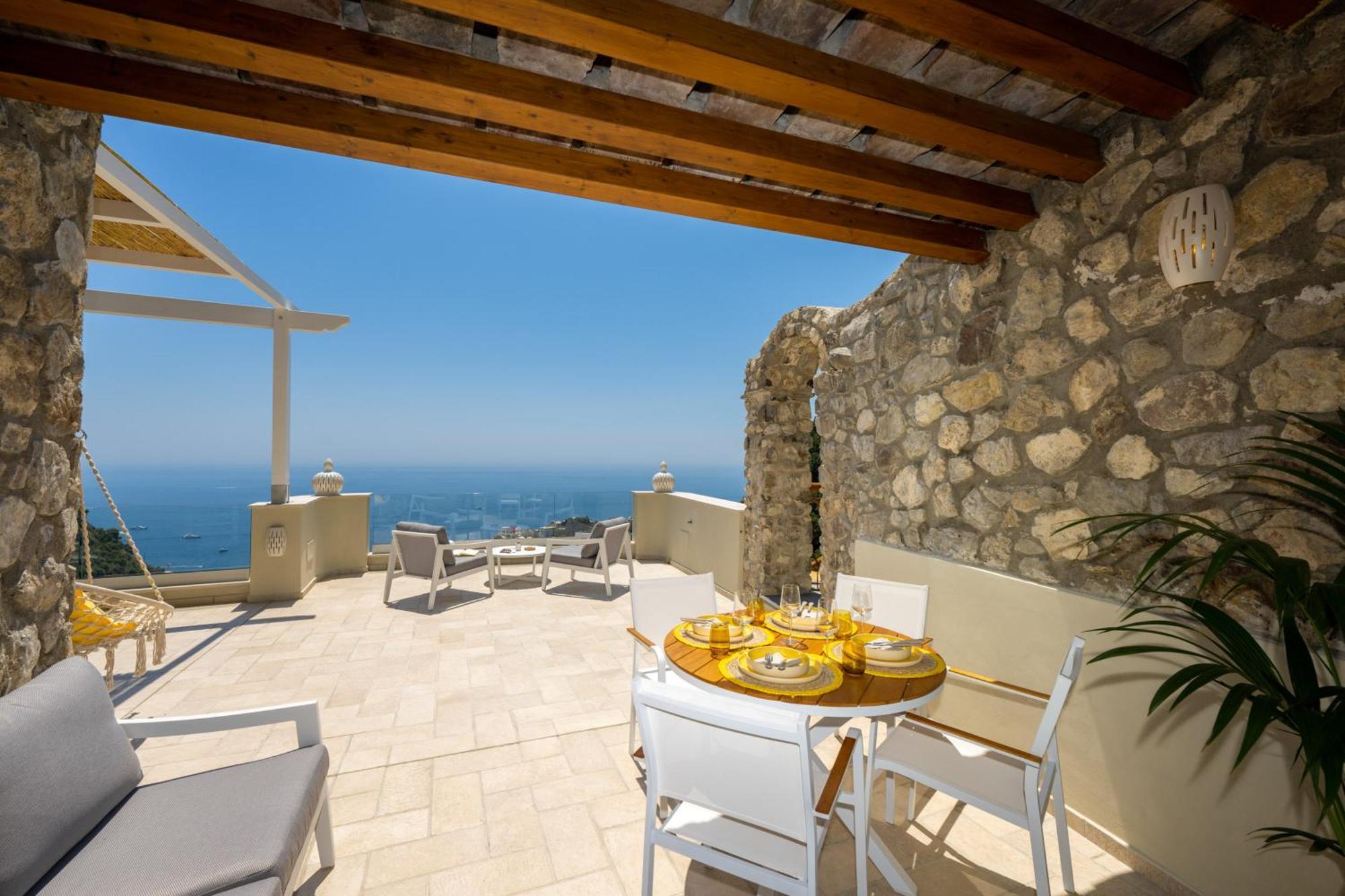 L'acquolella Aparthotel *