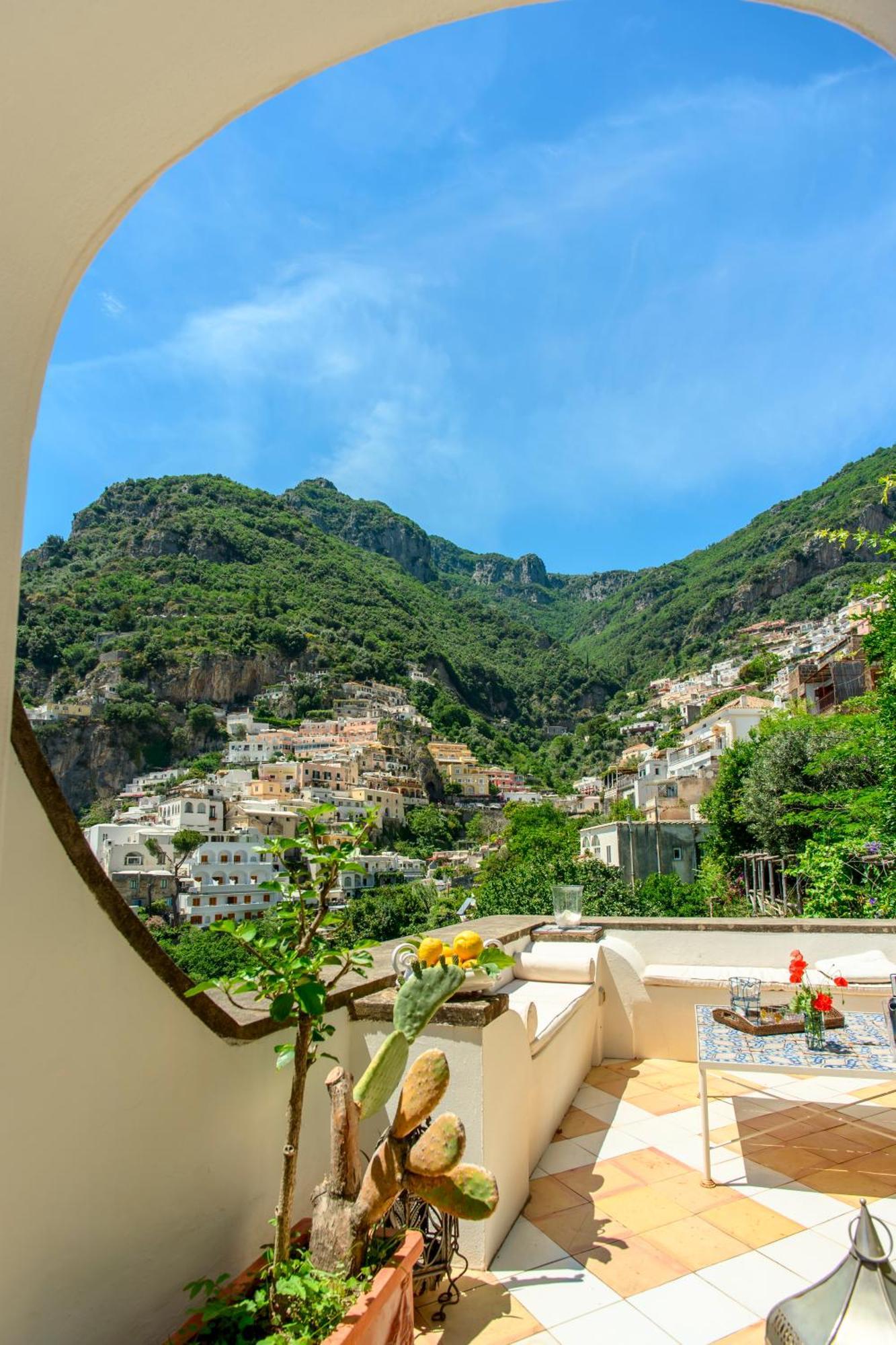 Trara Villa *