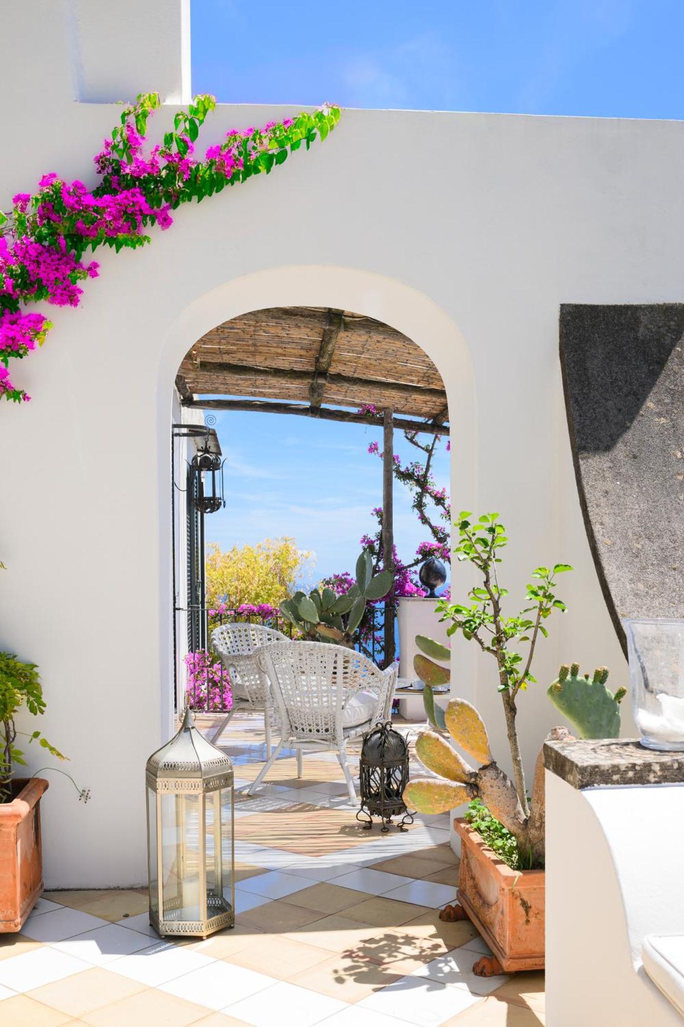Trara Villa *