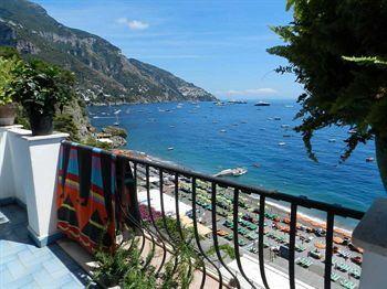 La Dolce Hotel