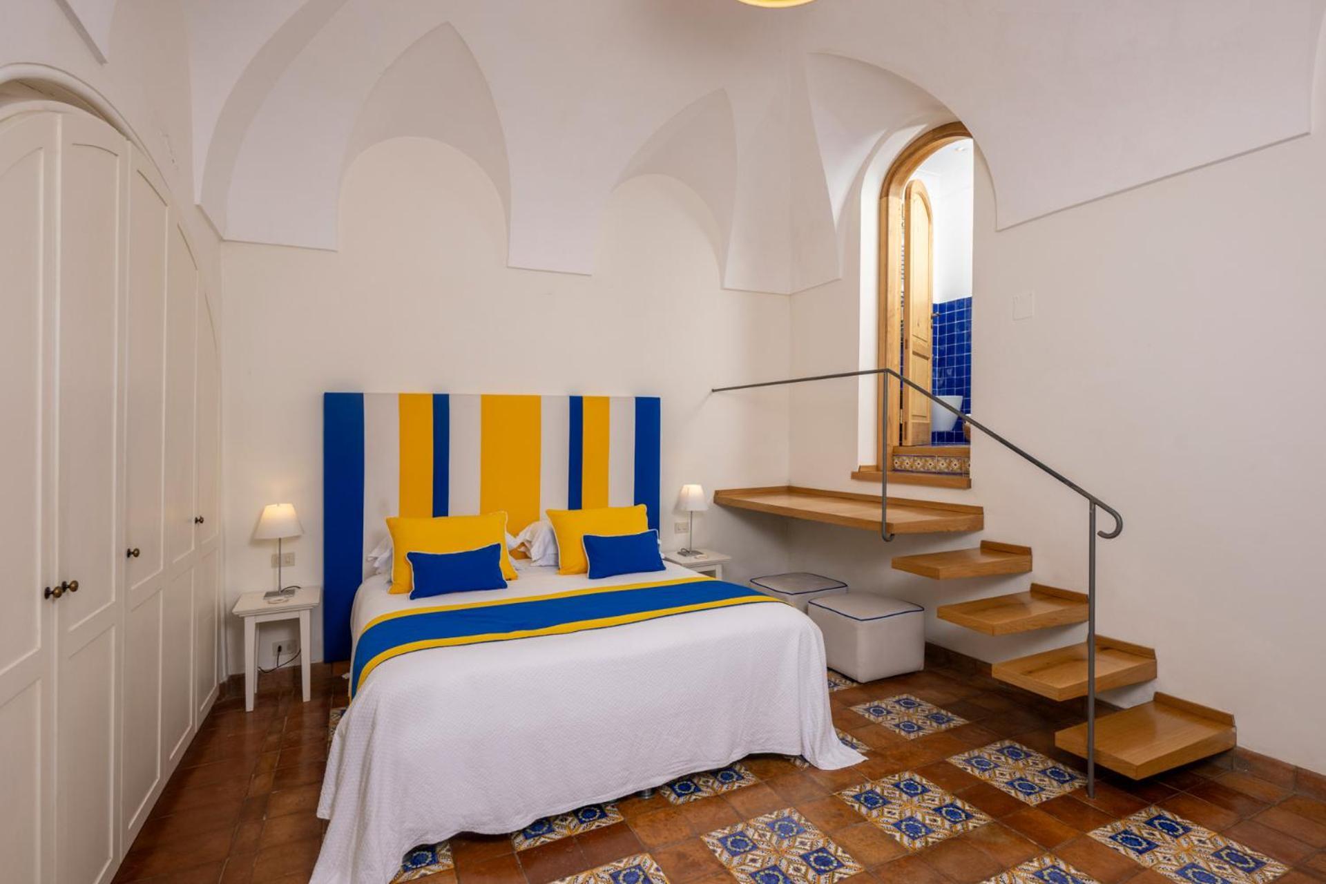 Casa Merce *