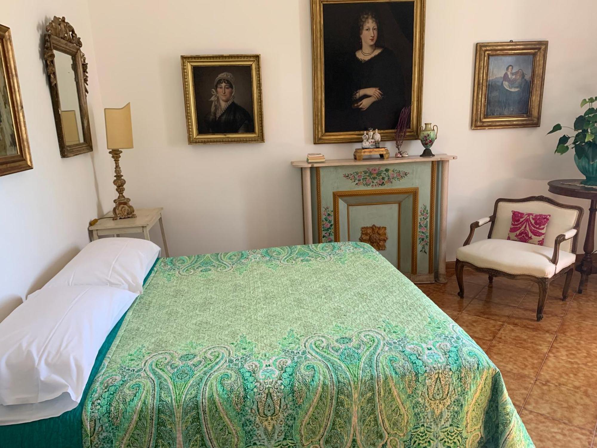 Palatonella