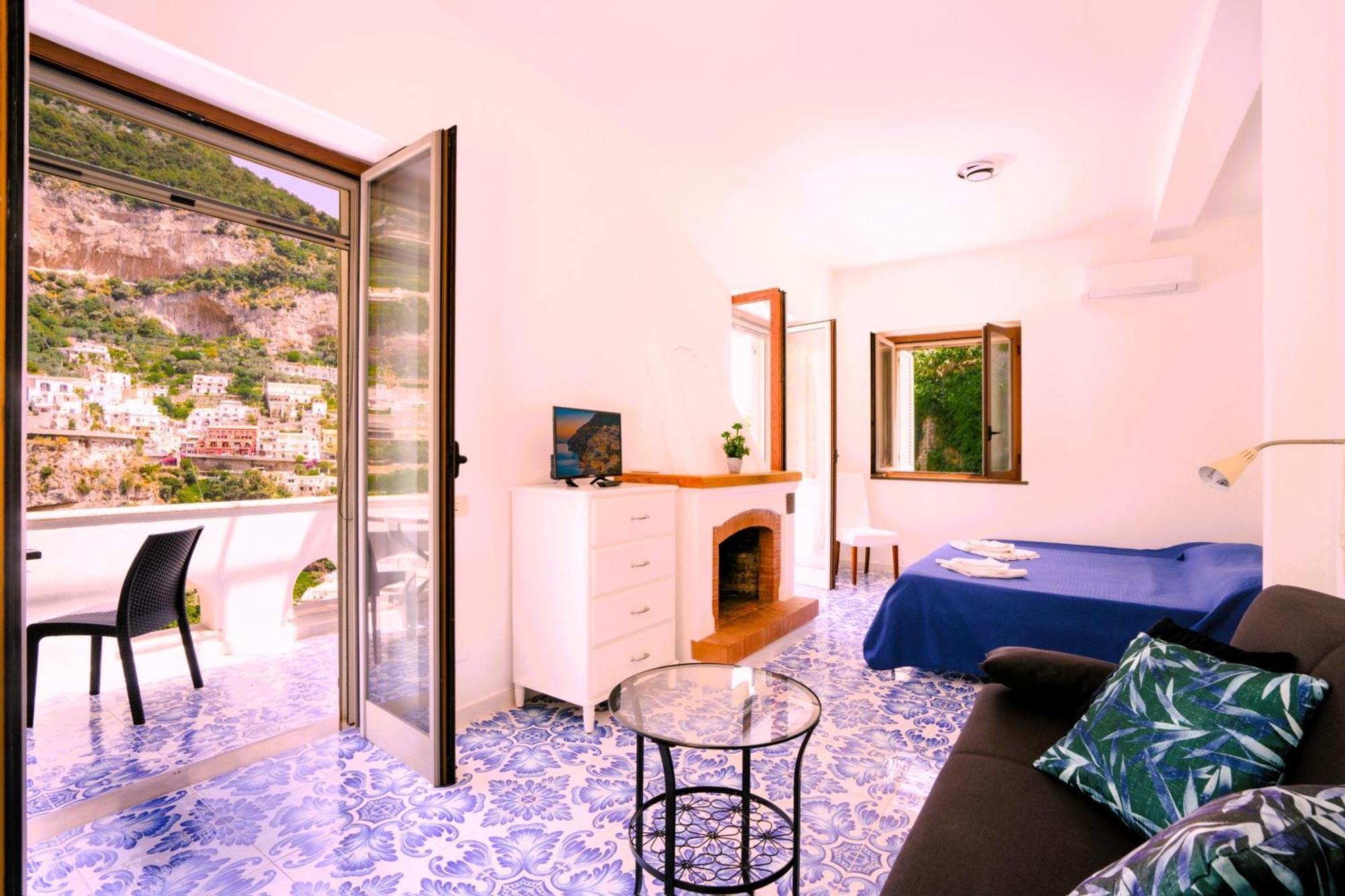 Carrino Twin Apartment *