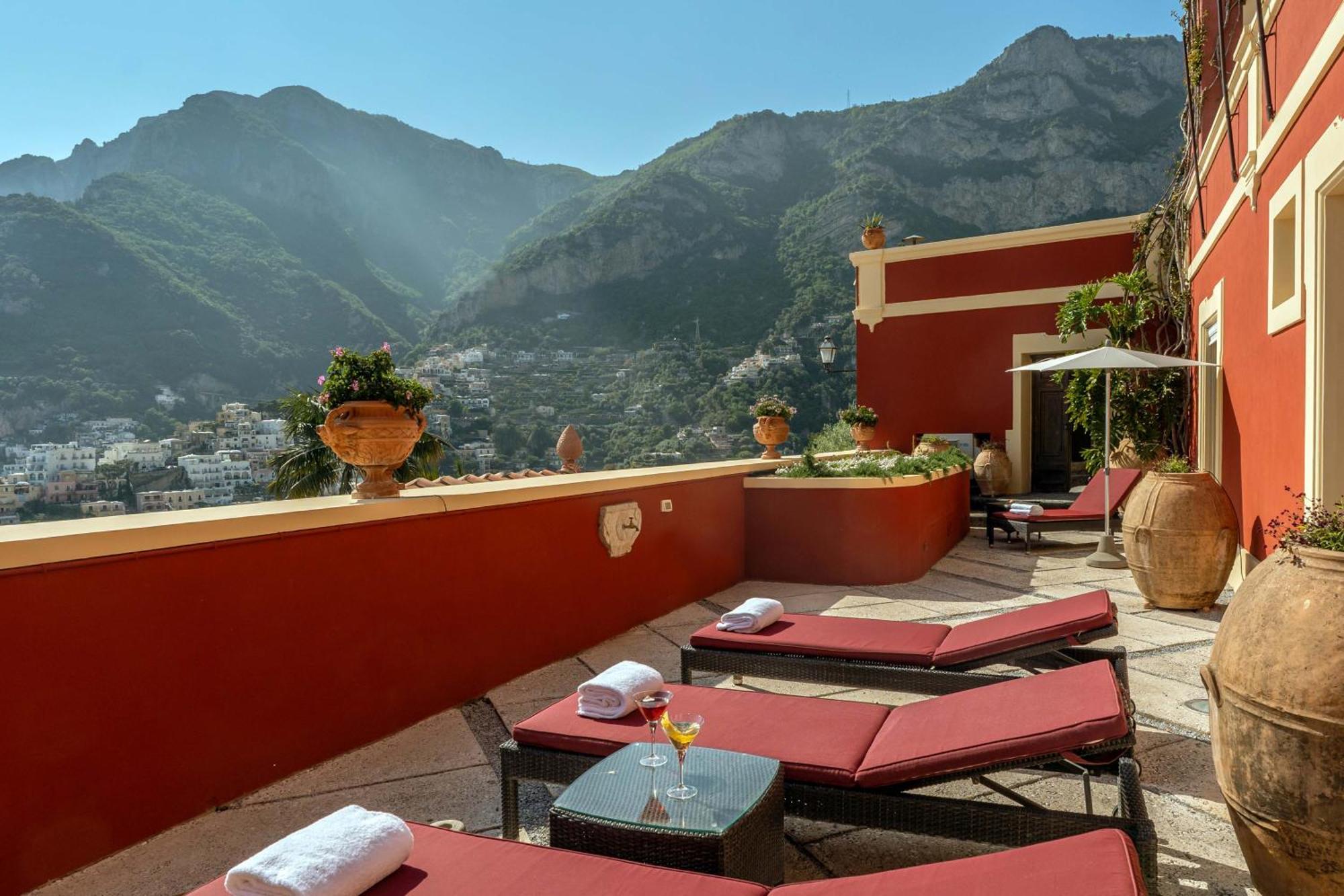 - Palazzo Santa Croce Positano