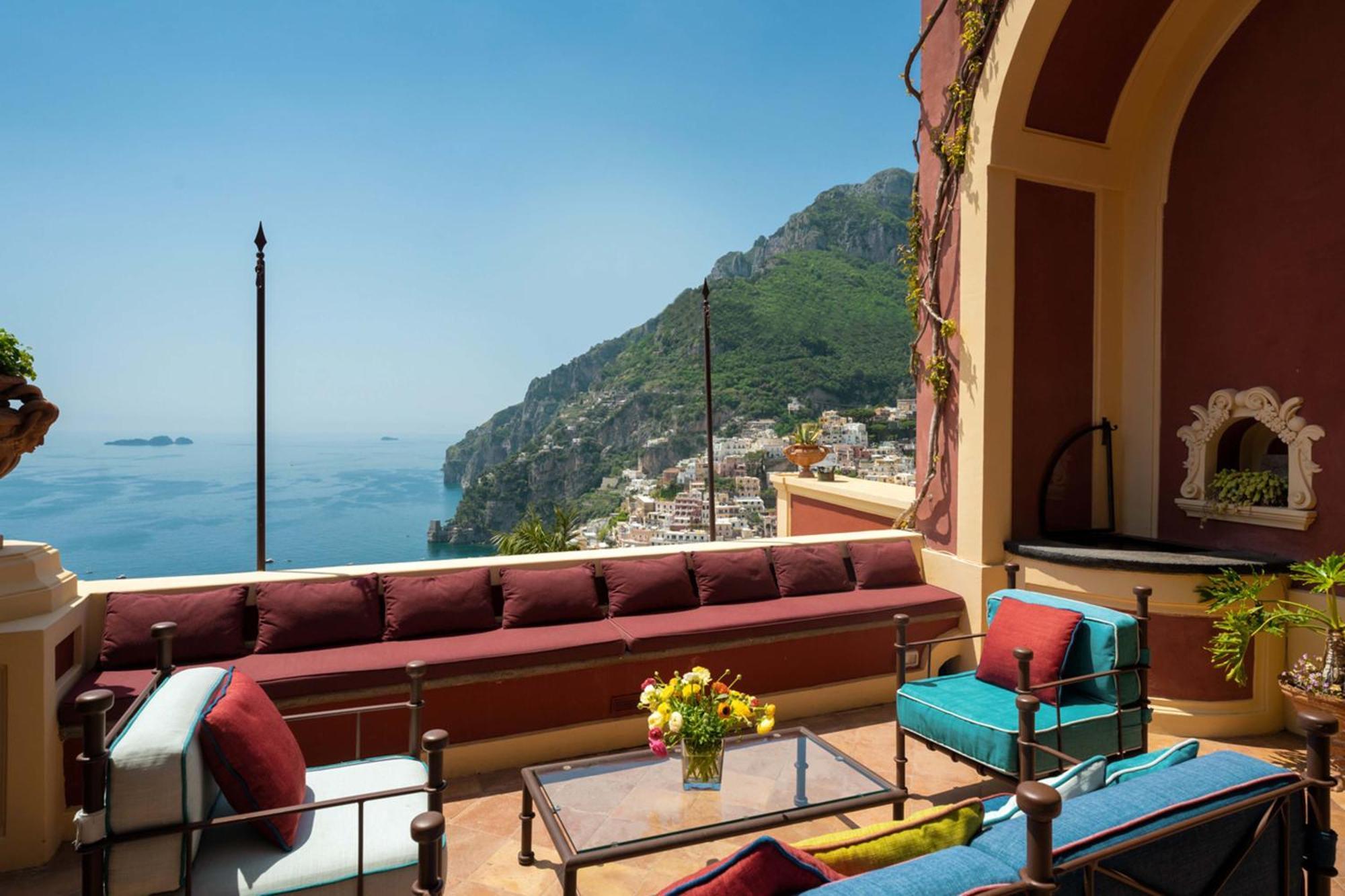 - Palazzo Santa Croce Positano