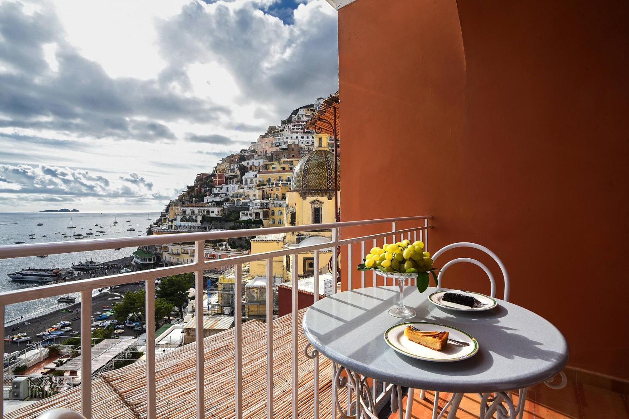 Buca Di Bacco Hotel Positano