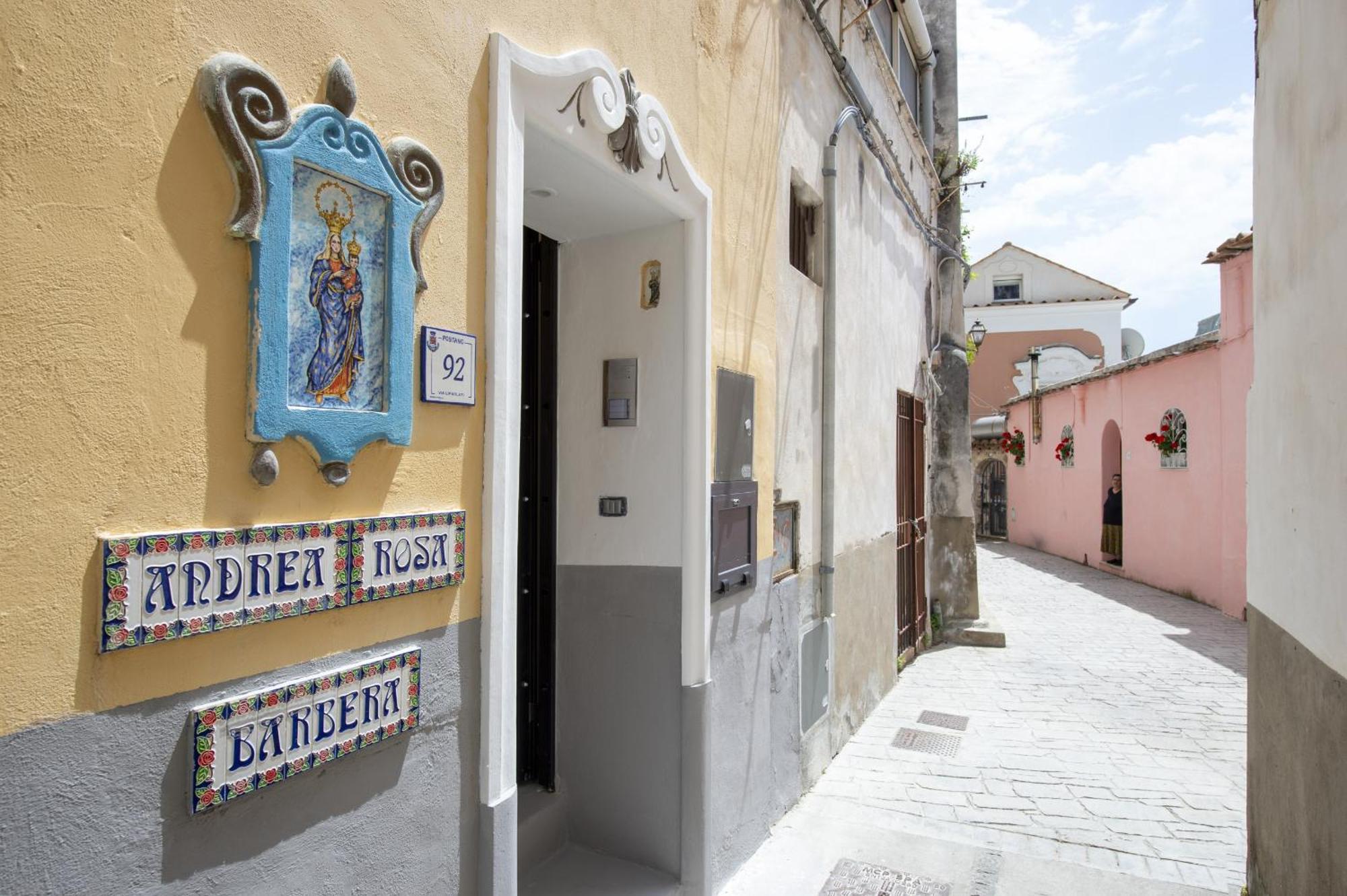 - Serena Holiday home Positano