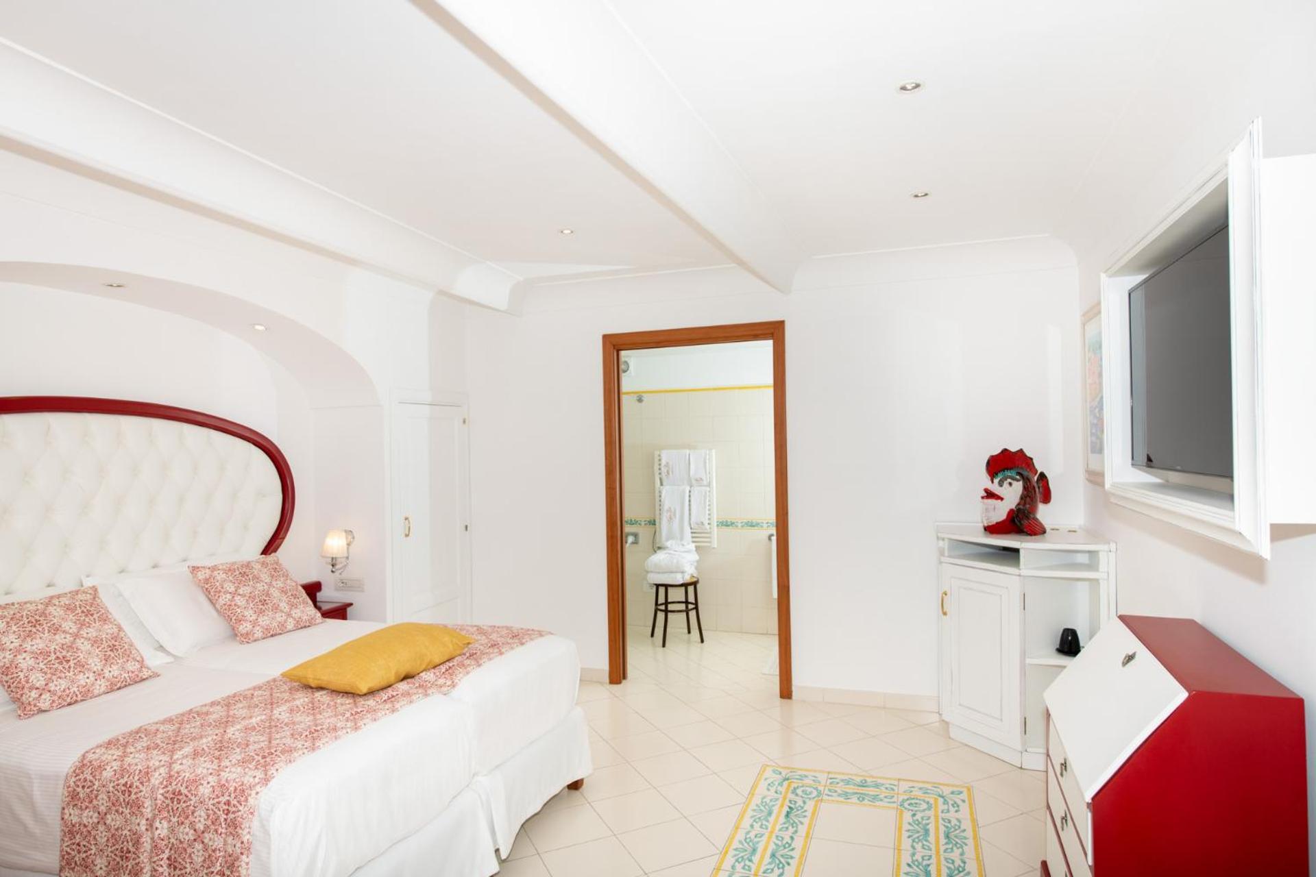 Hotel Eden Roc 4*