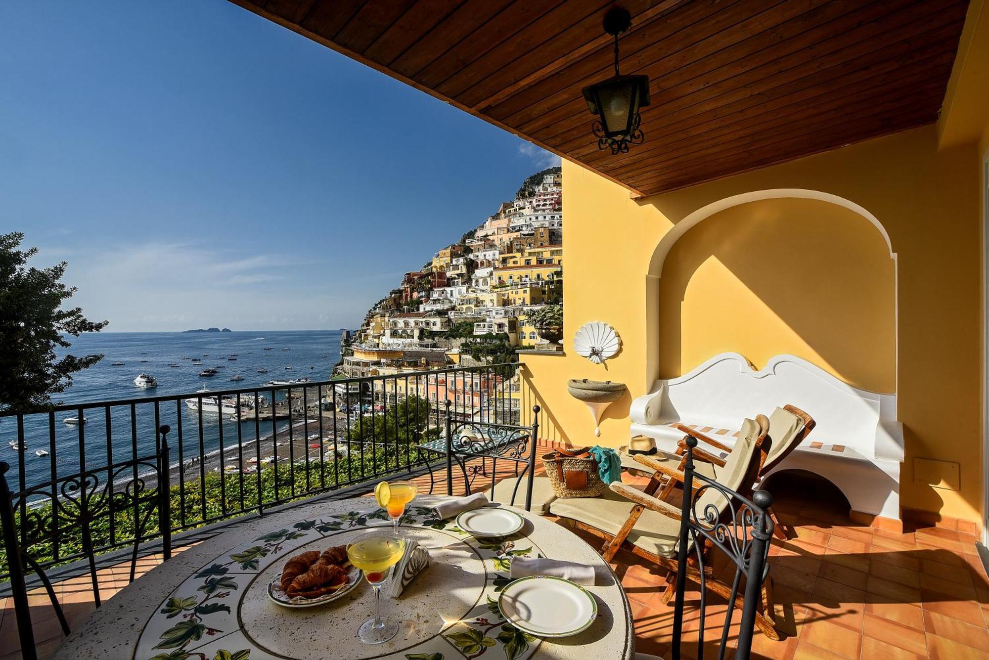 Hotel Buca Di Bacco 4*