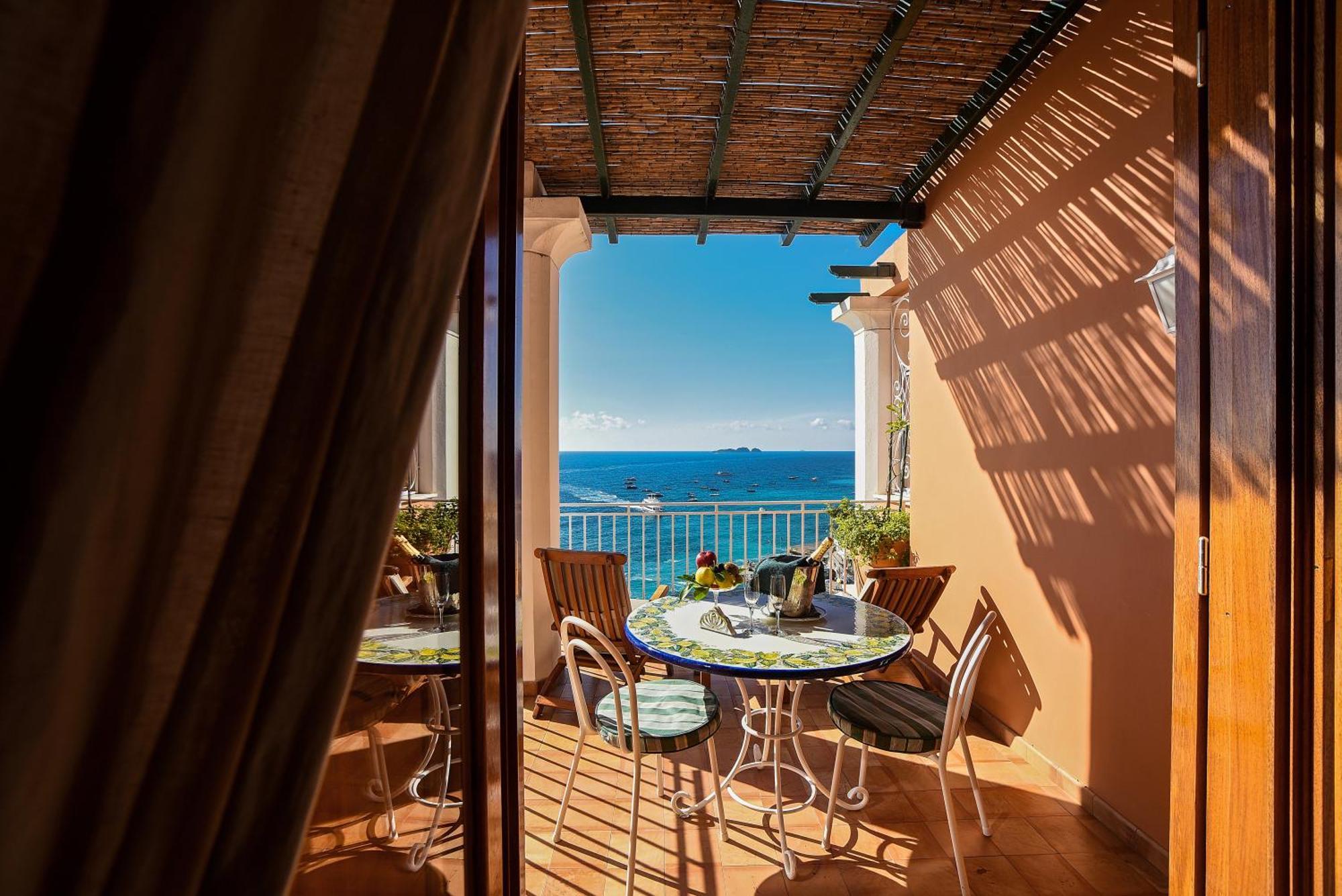 Buca Di Bacco Hotel