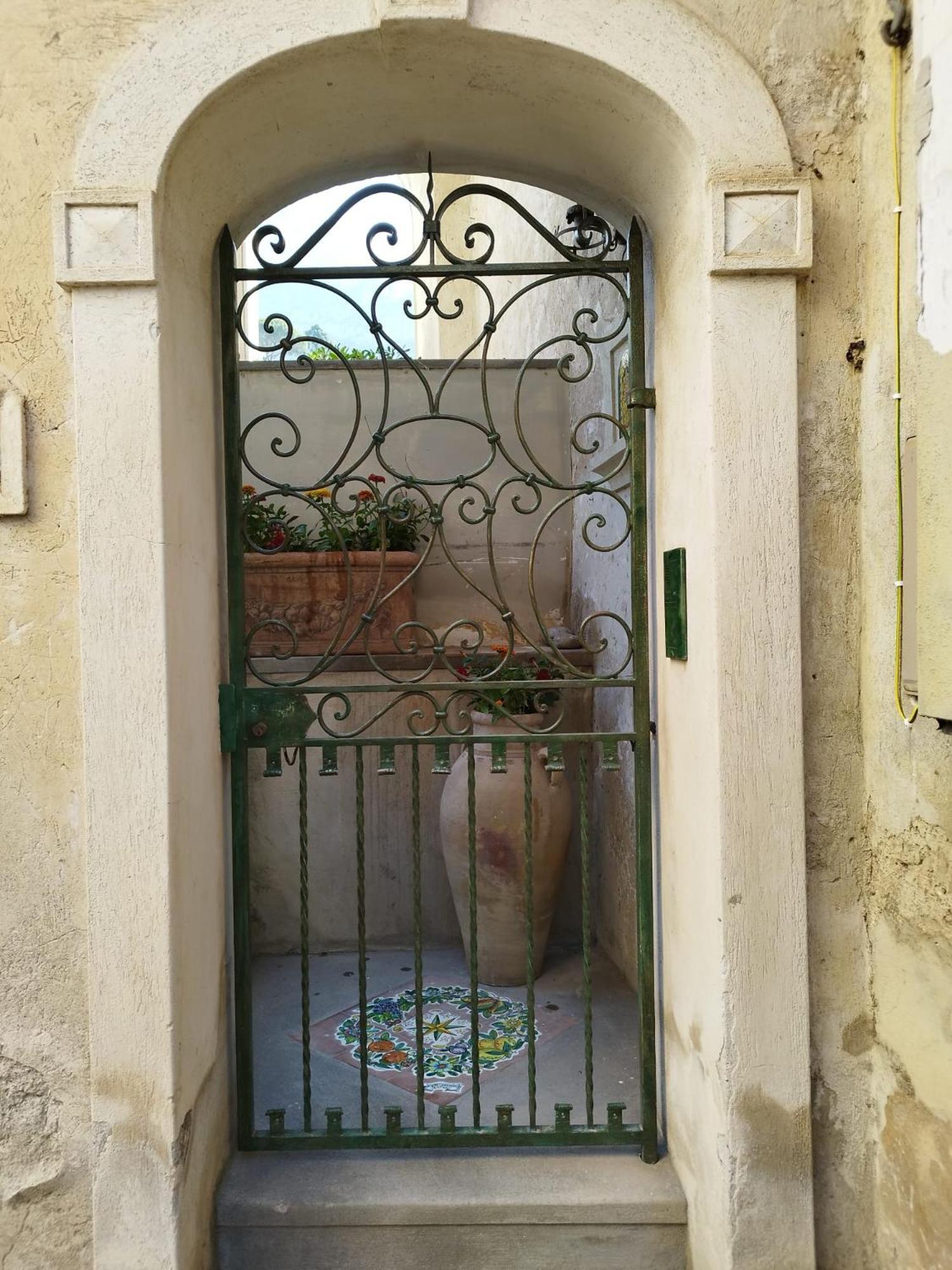 La Torretta Di Fornillo Apartment