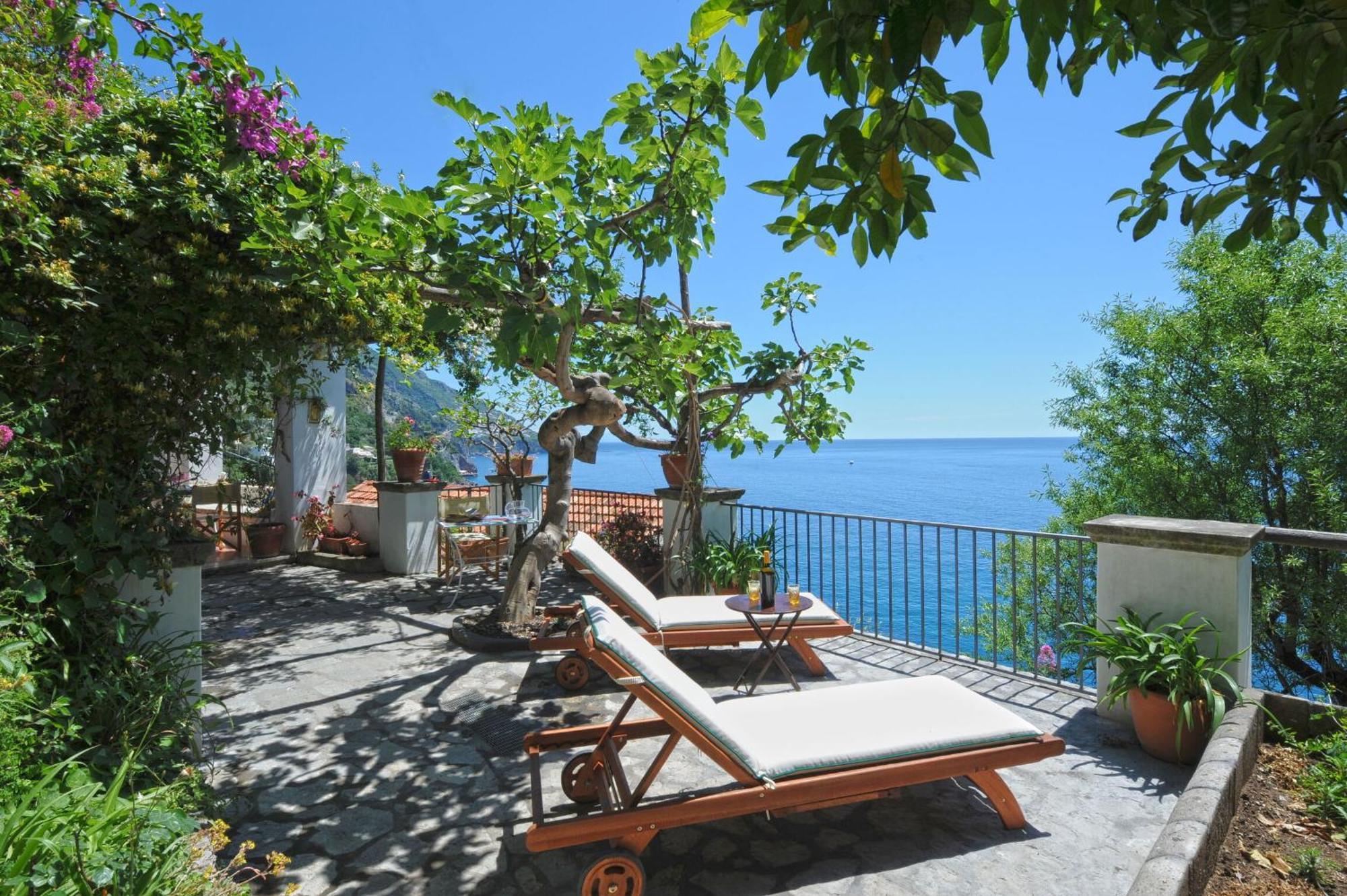 Torre Sponda Private Villa *