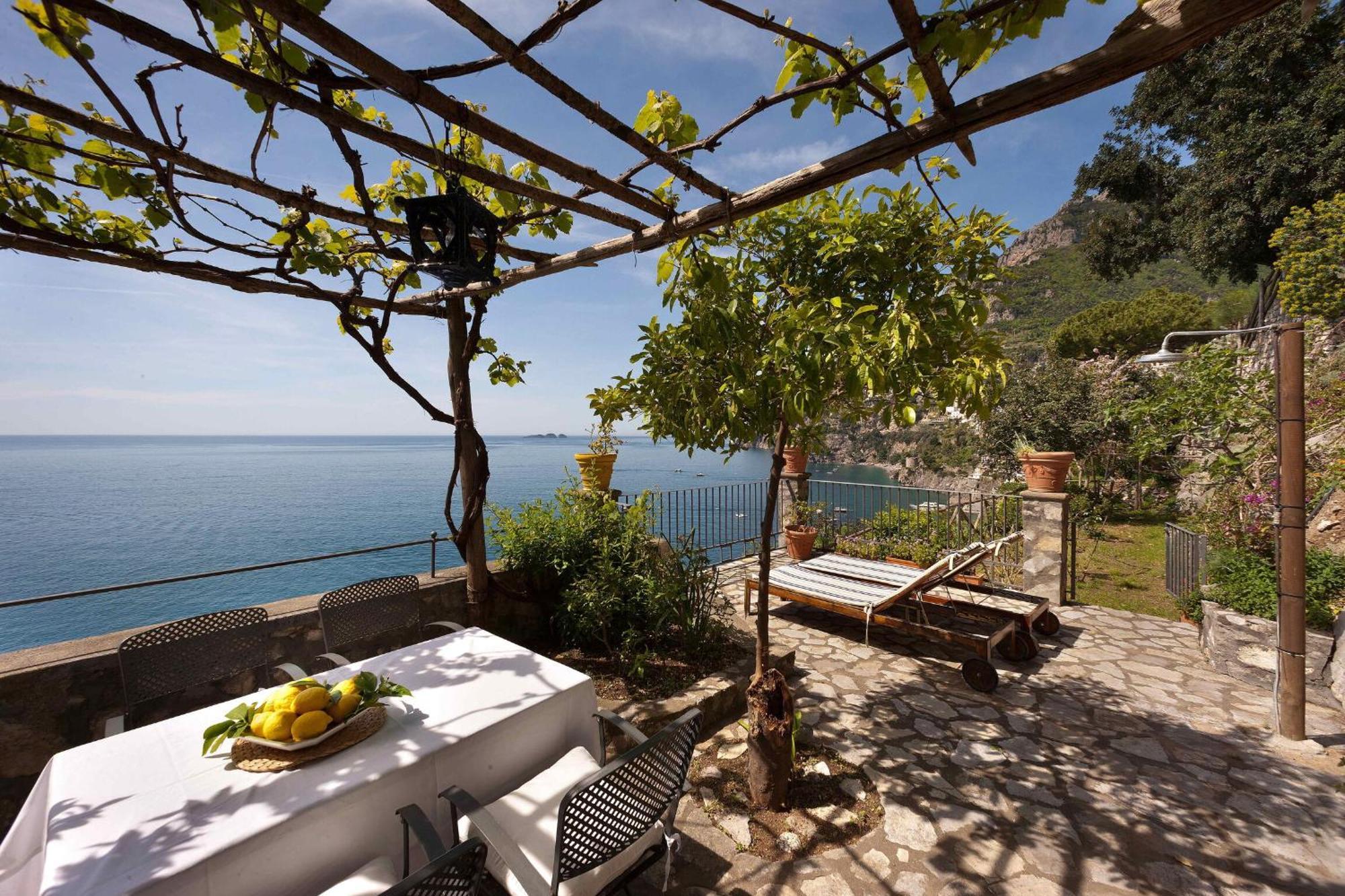 Torre Sponda Private Villa *