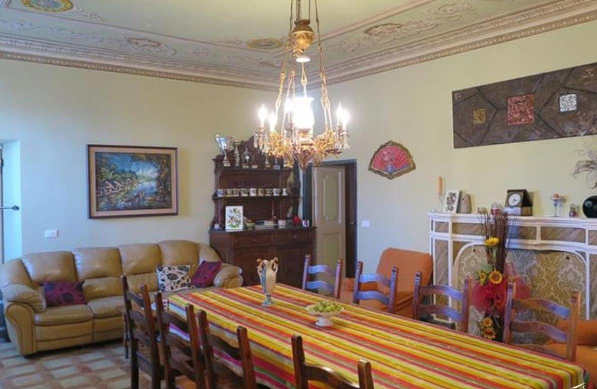 Located In The Heart Of ! Homestay *