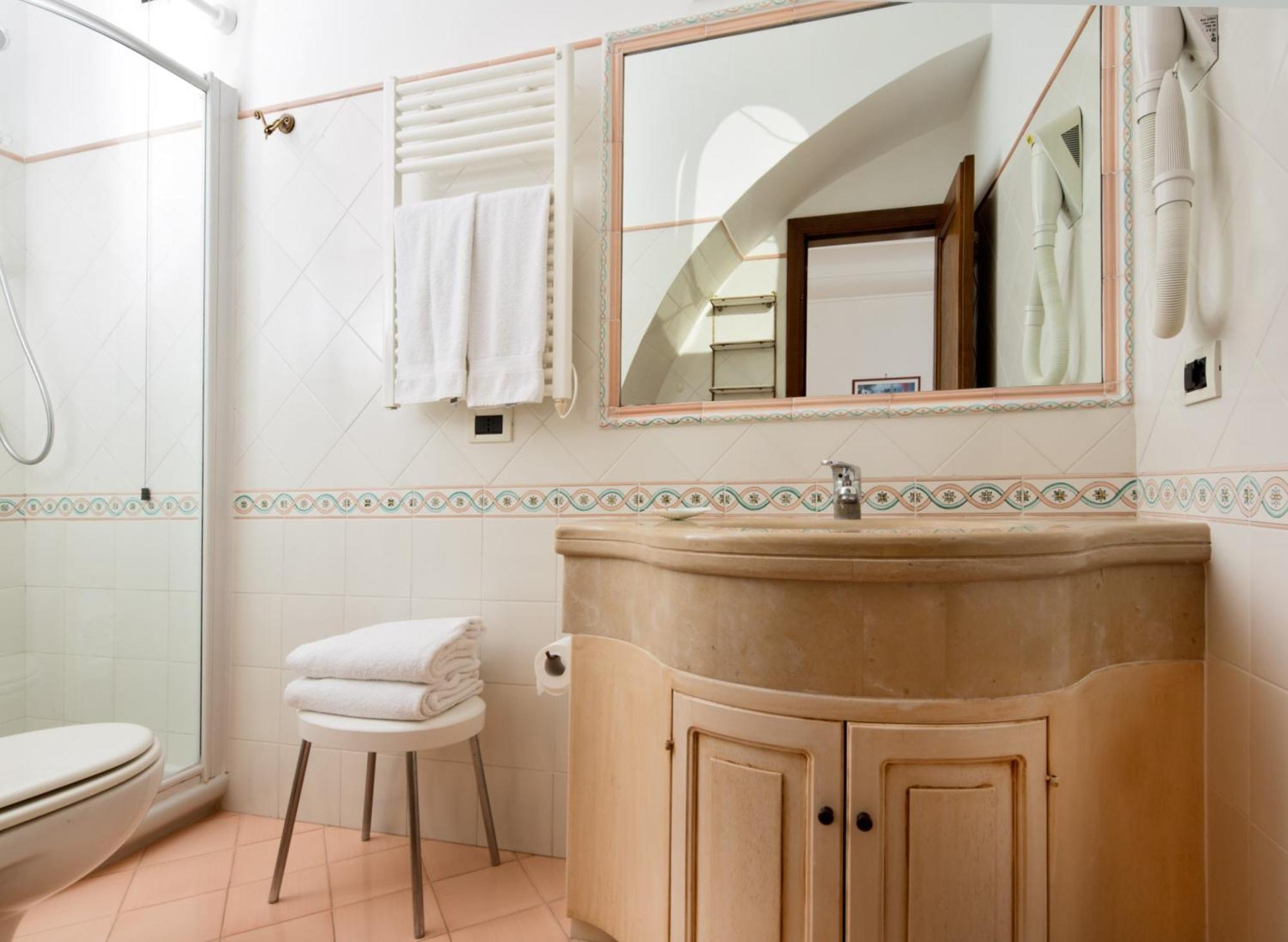 Estate4home - Degli Dei