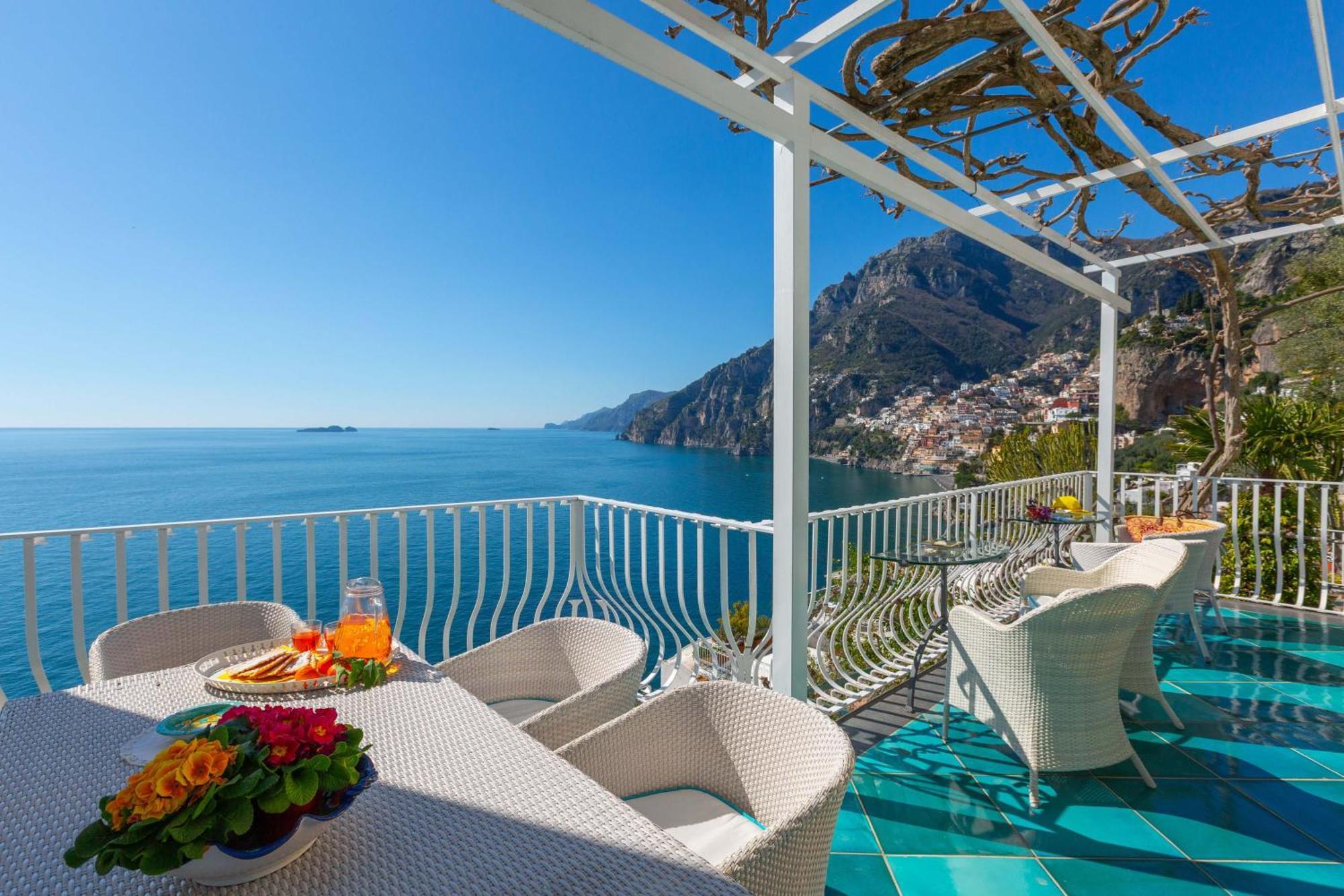 - Le Sirene * Positano