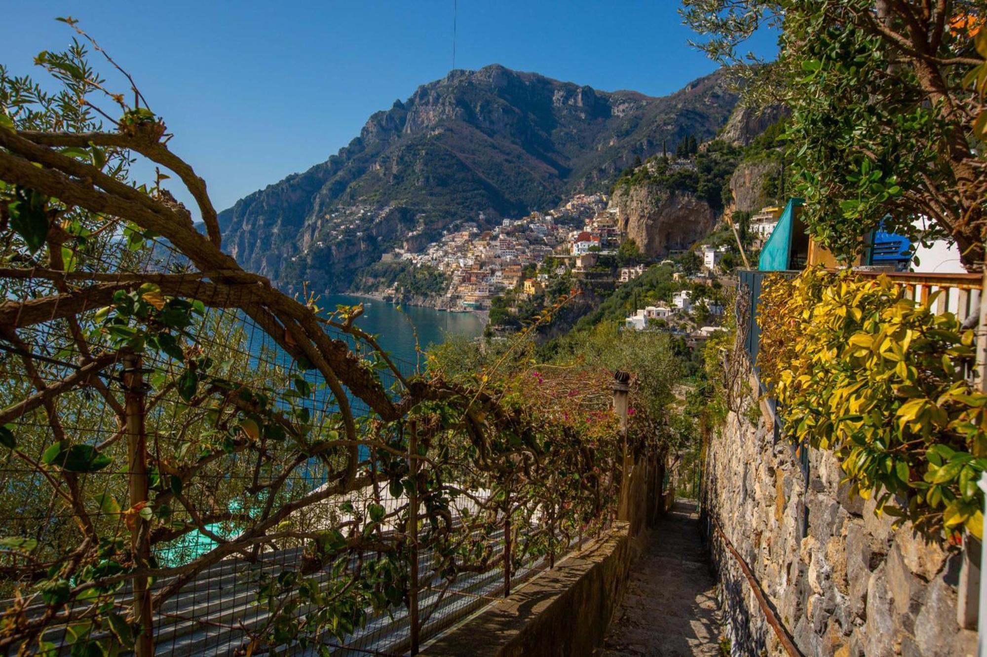 - Le Sirene Villa
