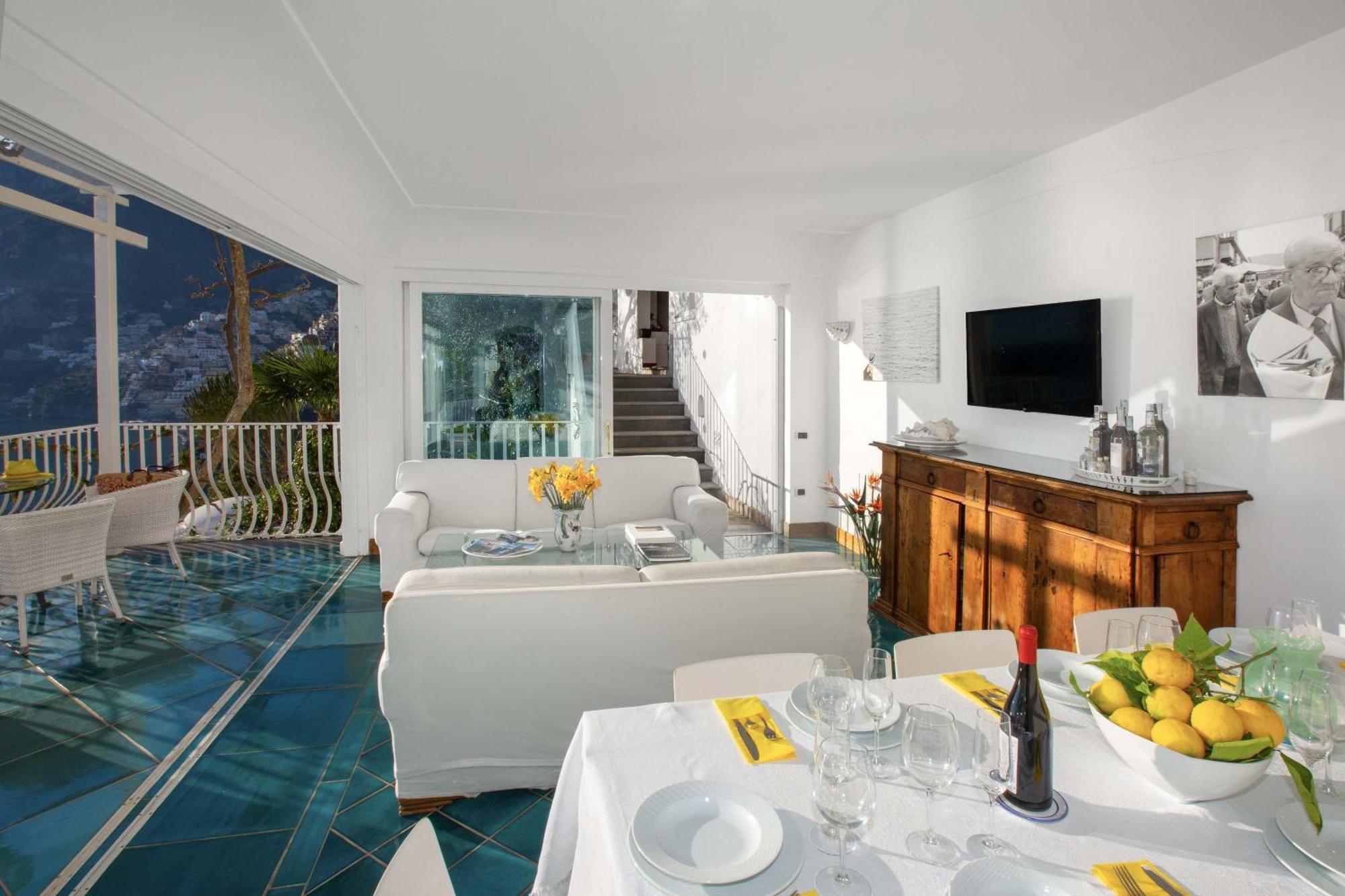 - Le Sirene Villa
