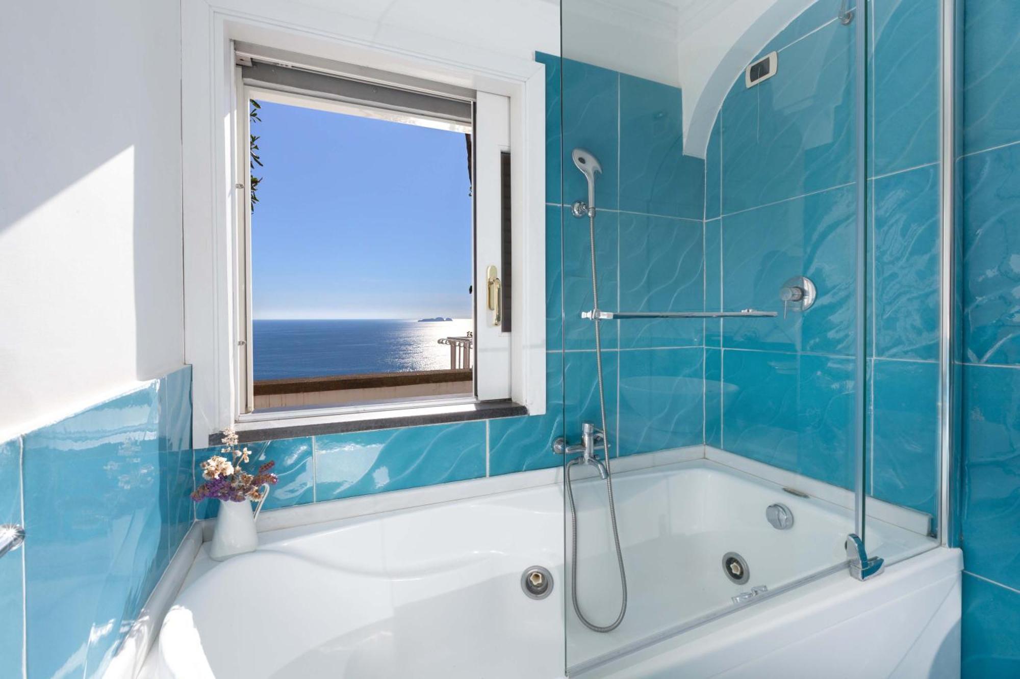 - Le Sirene * Positano