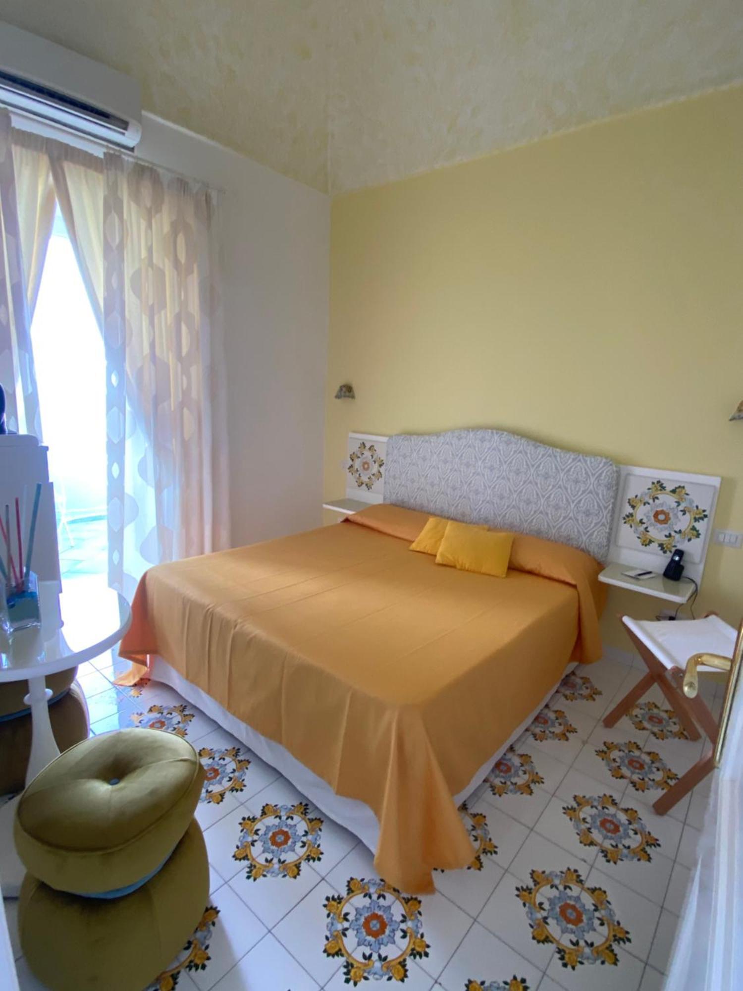 Hotel Palazzo Talamo 3*