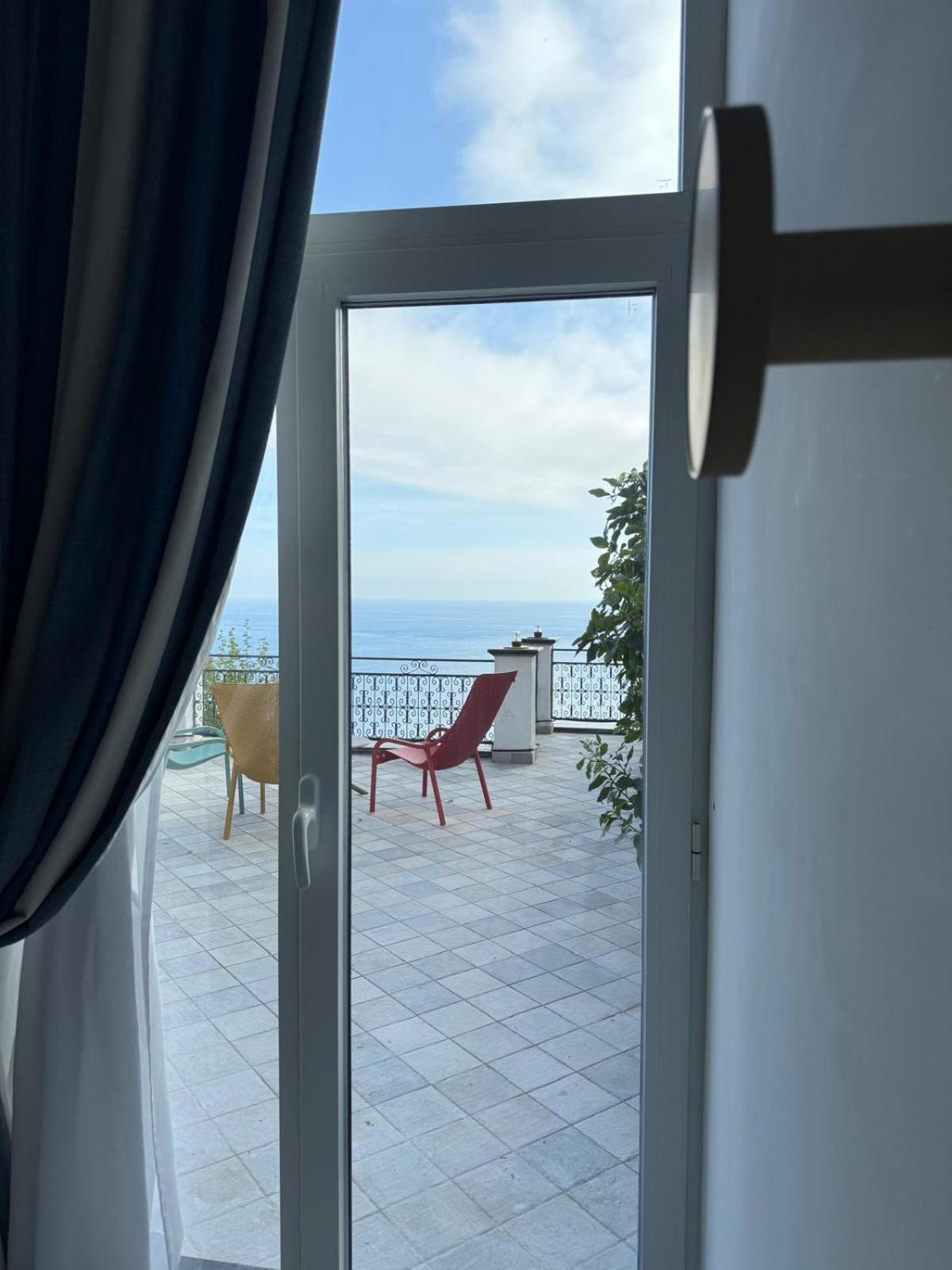 Art Pasitea Positano