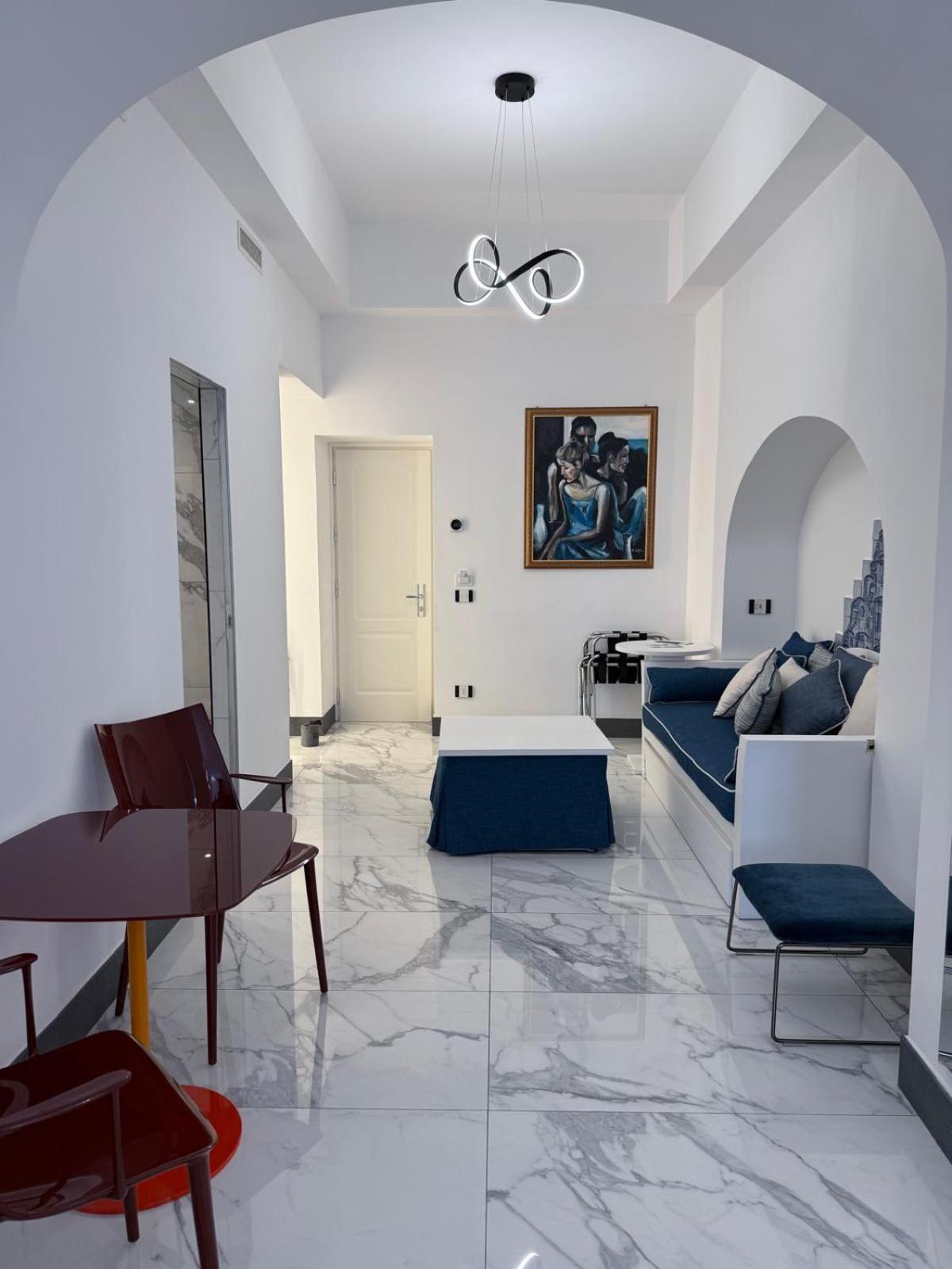 Art Pasitea Hotel 4*