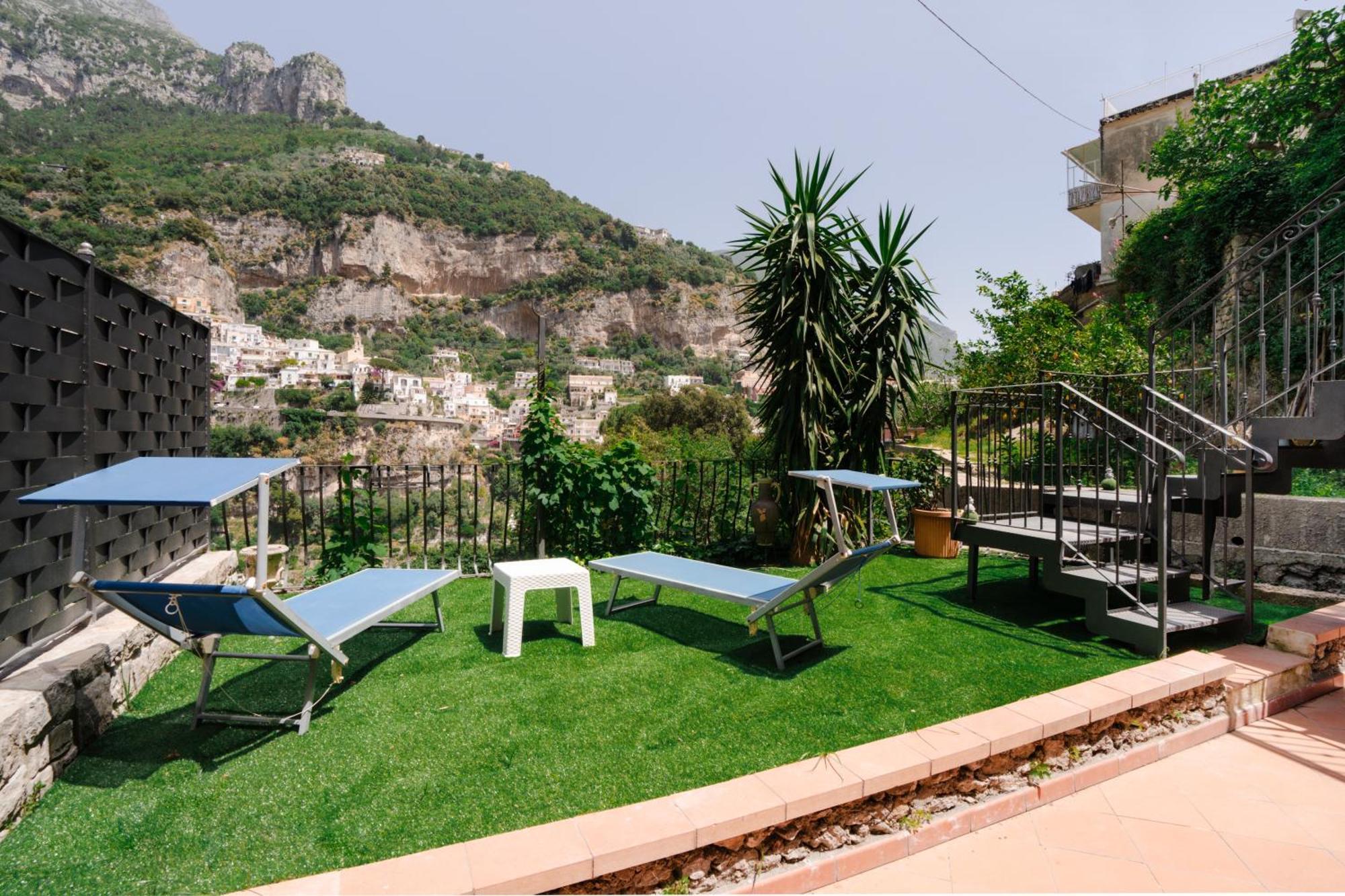 Carrino Twin Apartment