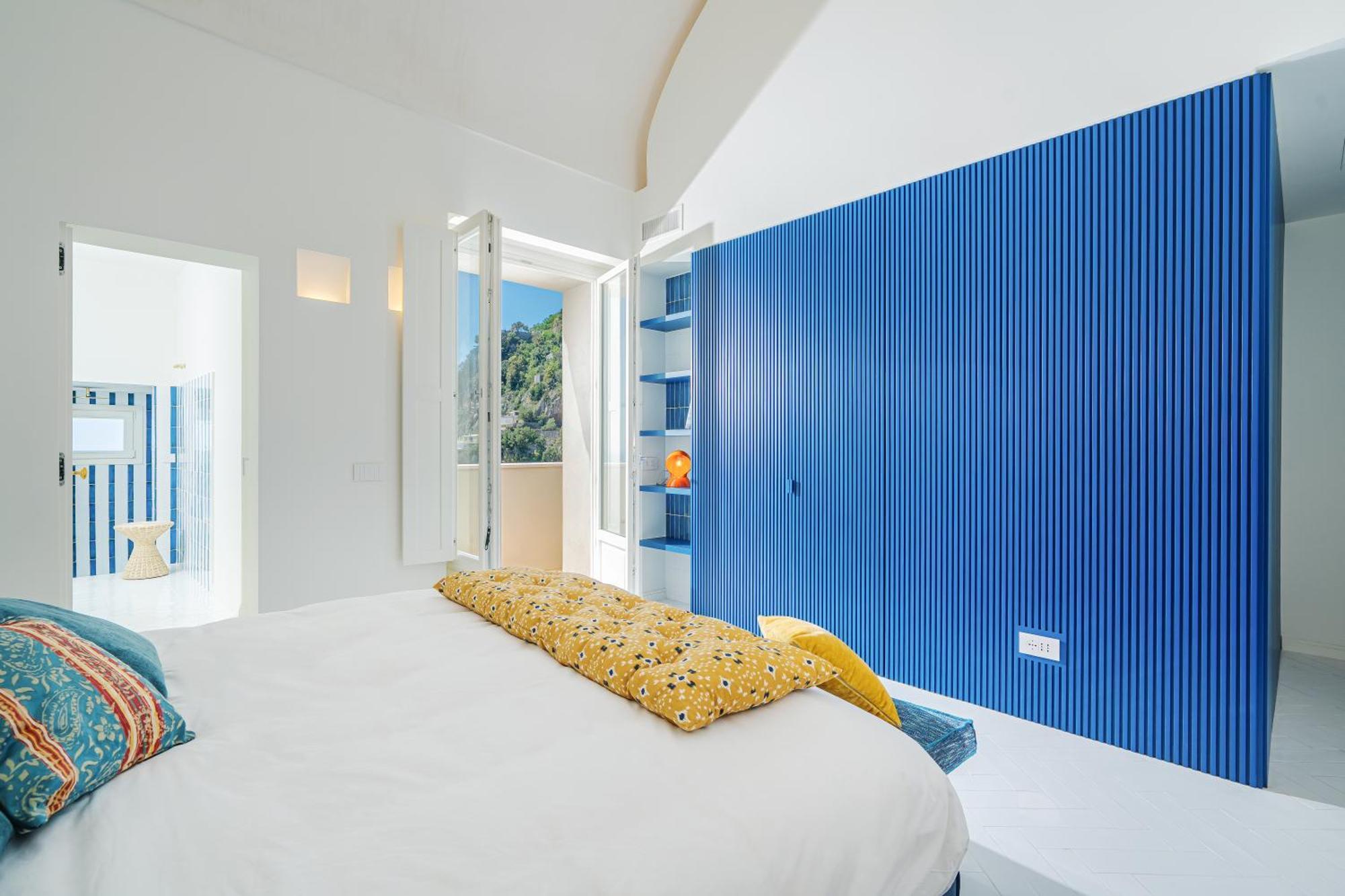 Villa Romito - Sea View, Location