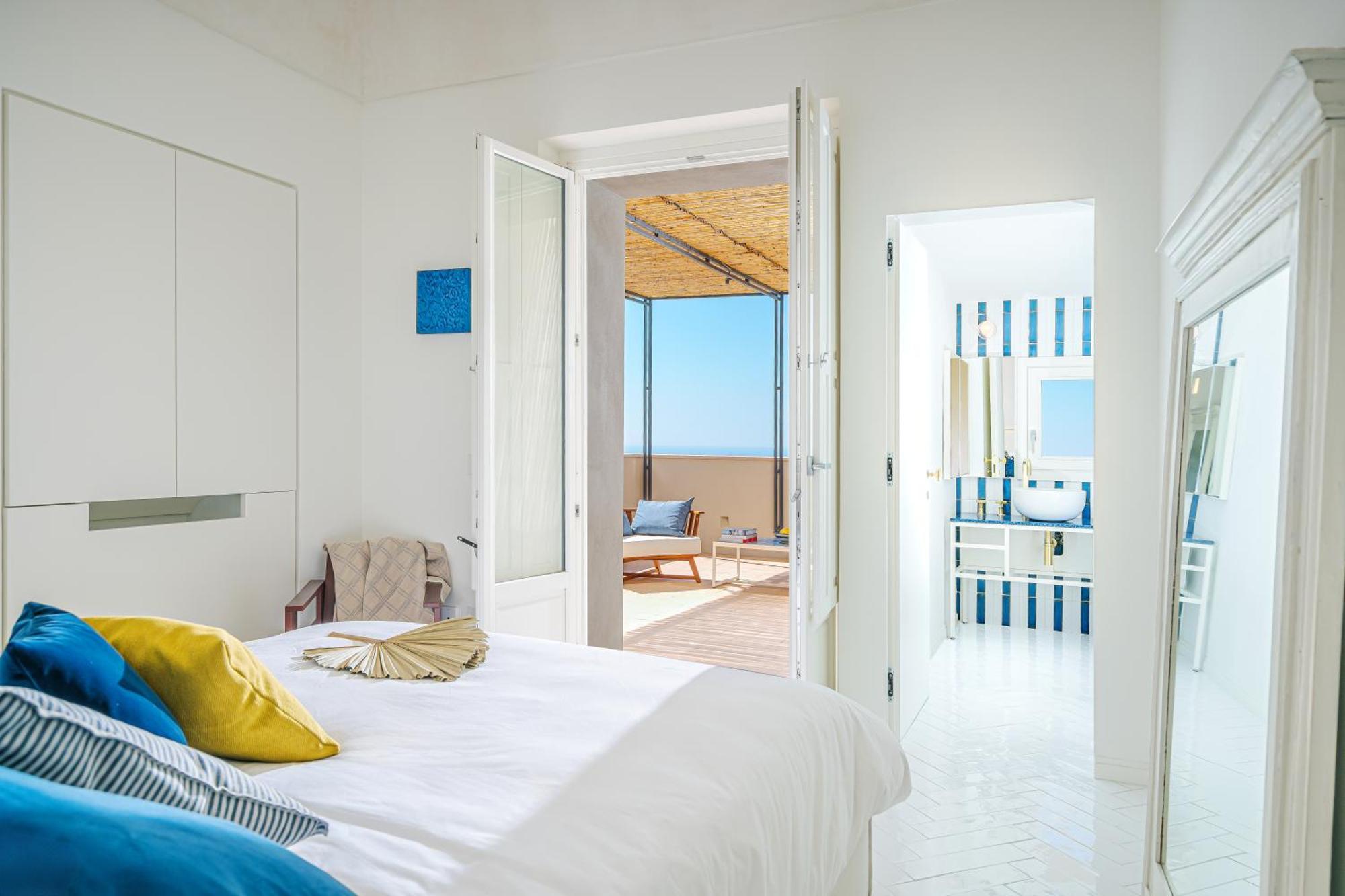 Romito - Sea View, Location