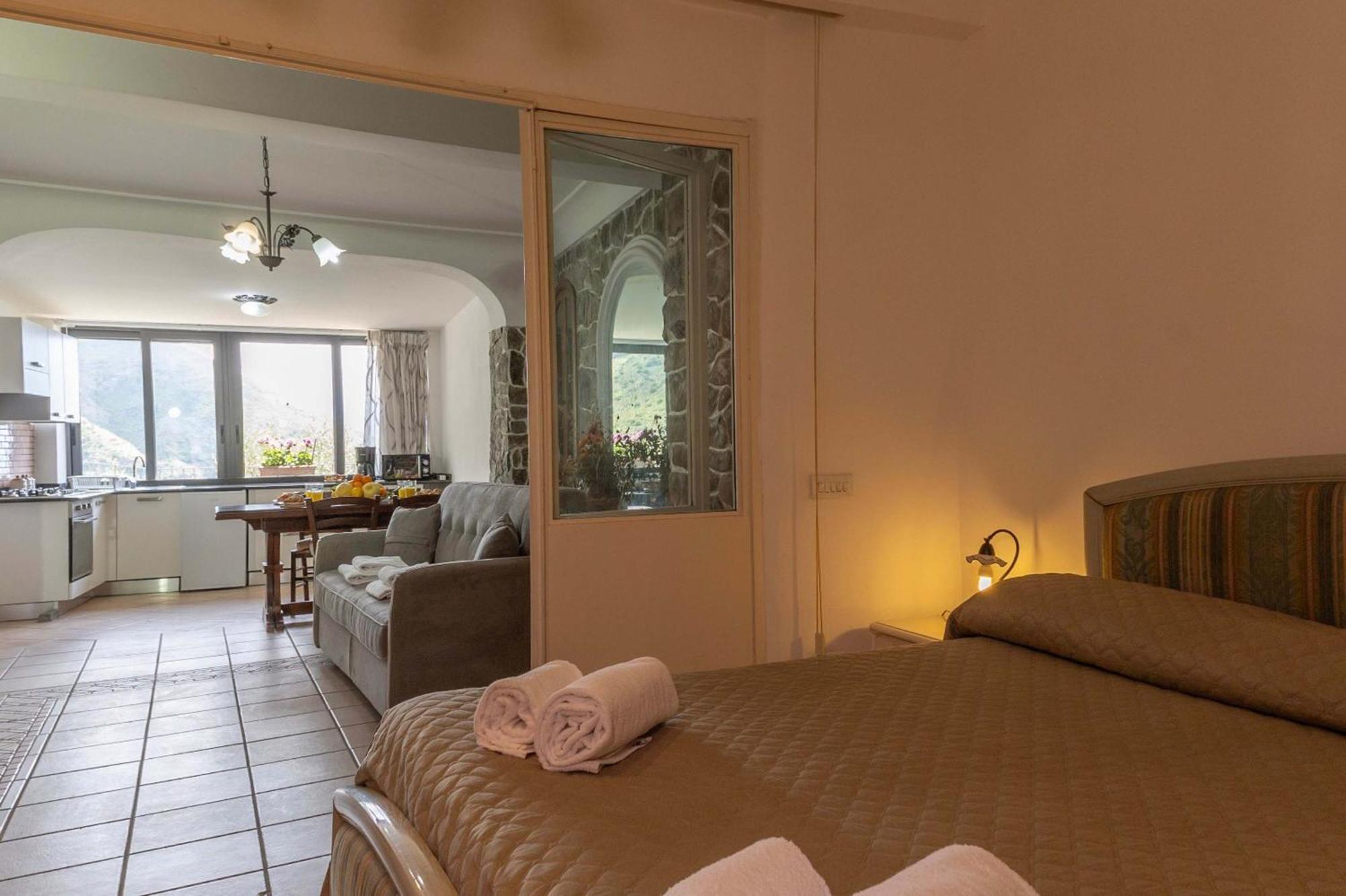 - Casa Alina Holiday home