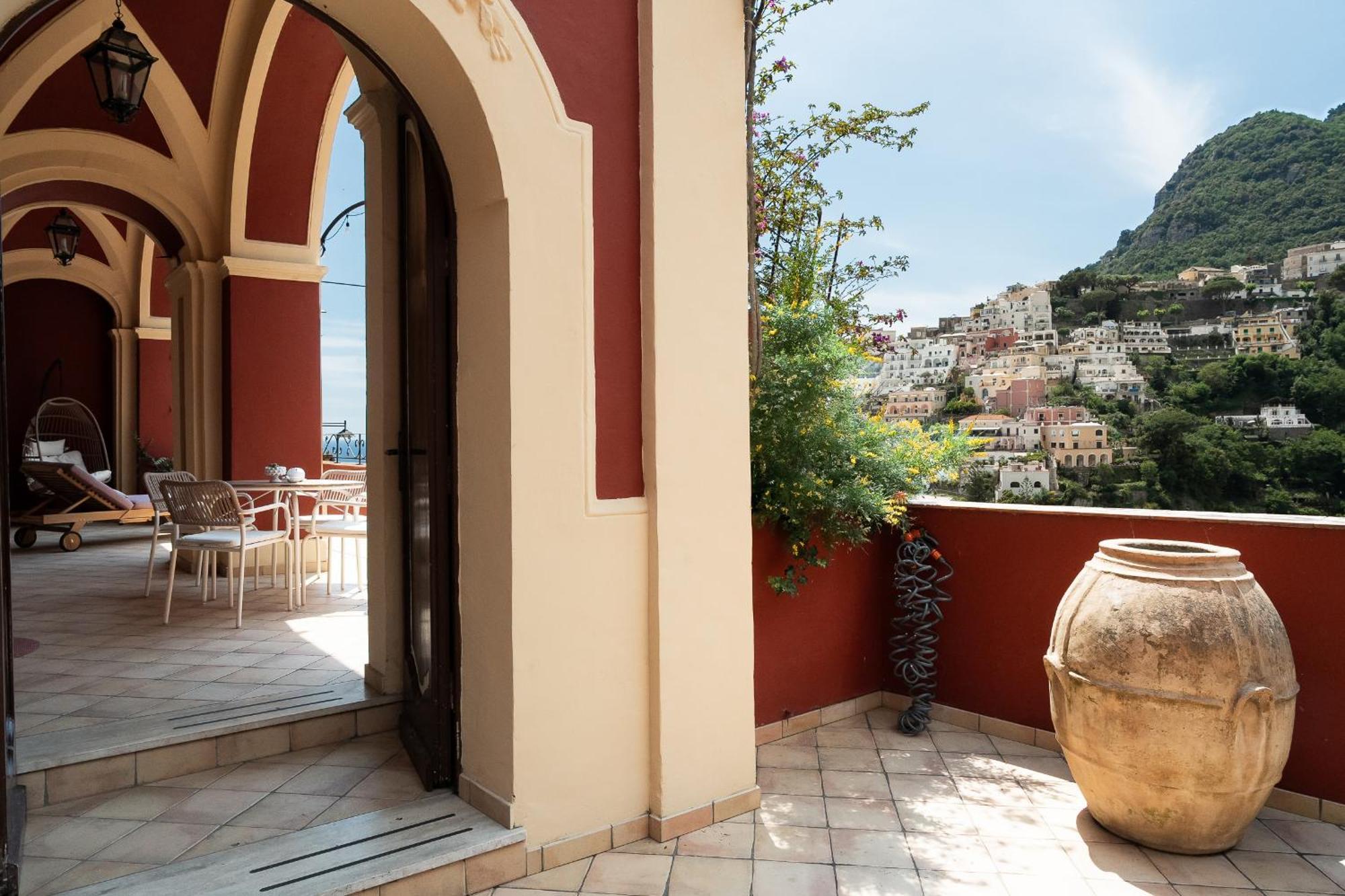 Casa Teodora - *