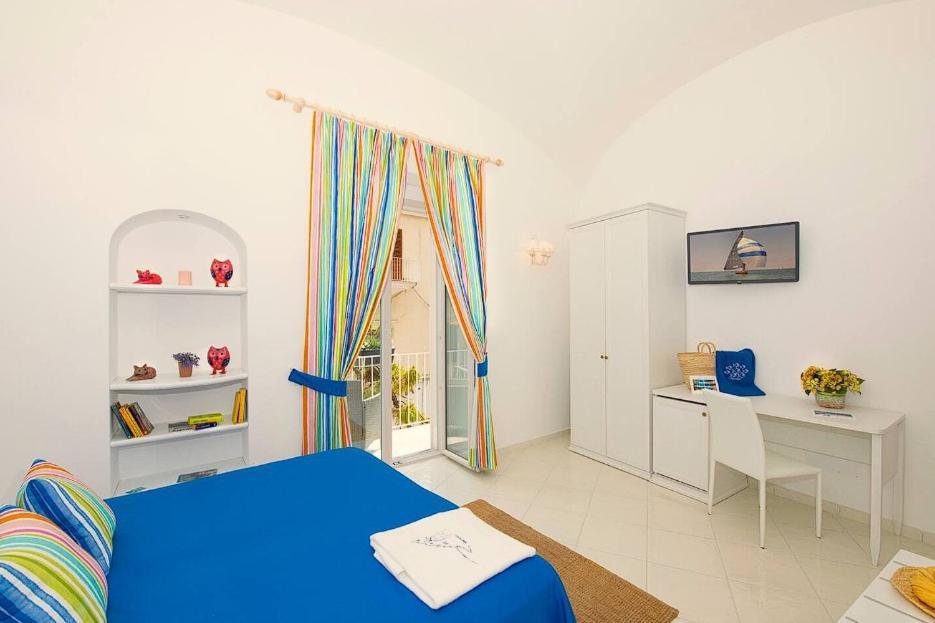 Located In The Historic Center! Homestay Positano