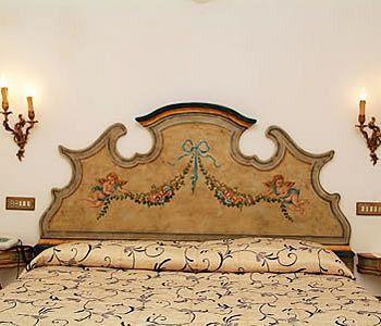 Aparthotel Flavio Gioia 3*